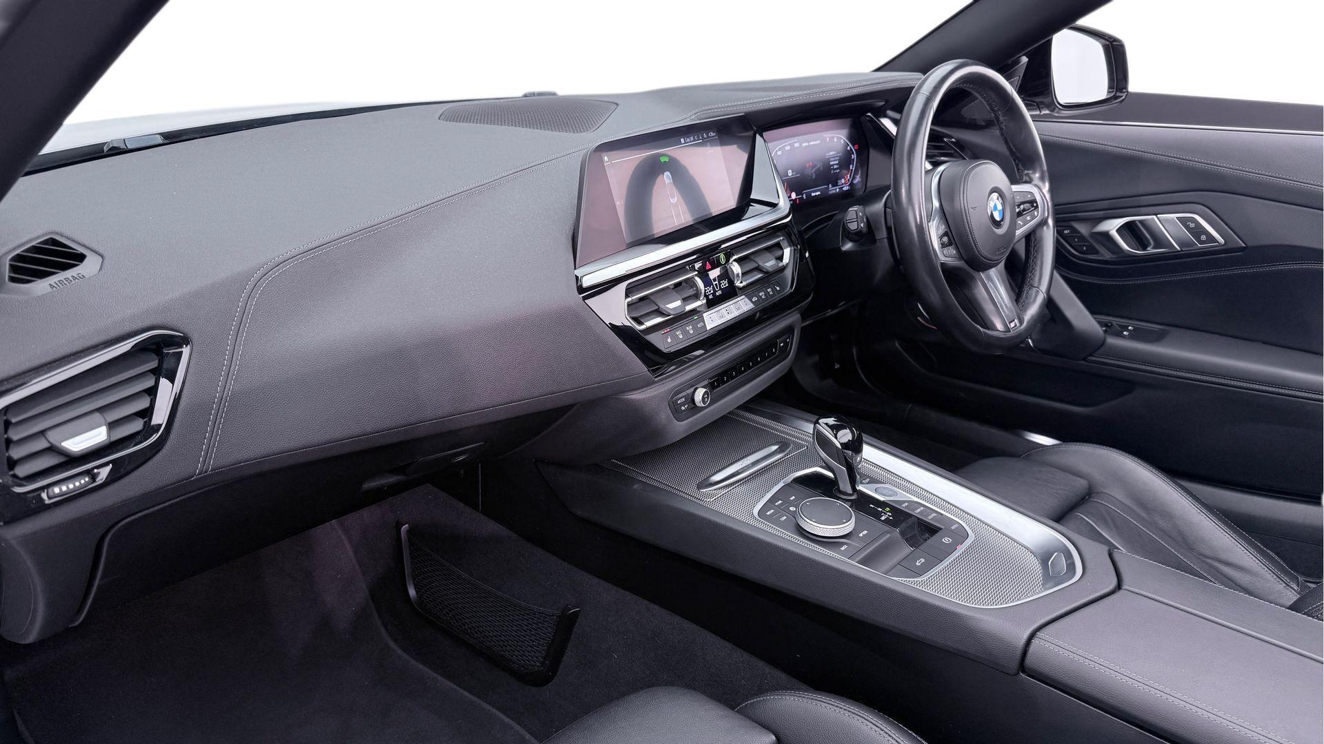 BMW Z4 view 7
