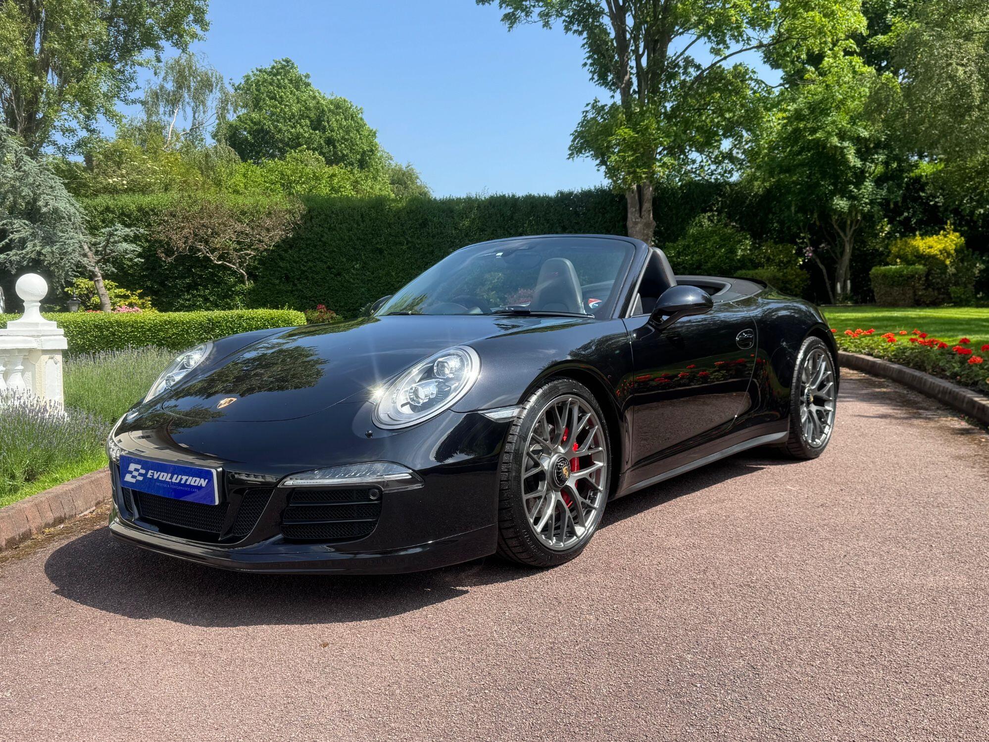 Porsche 911 view 2