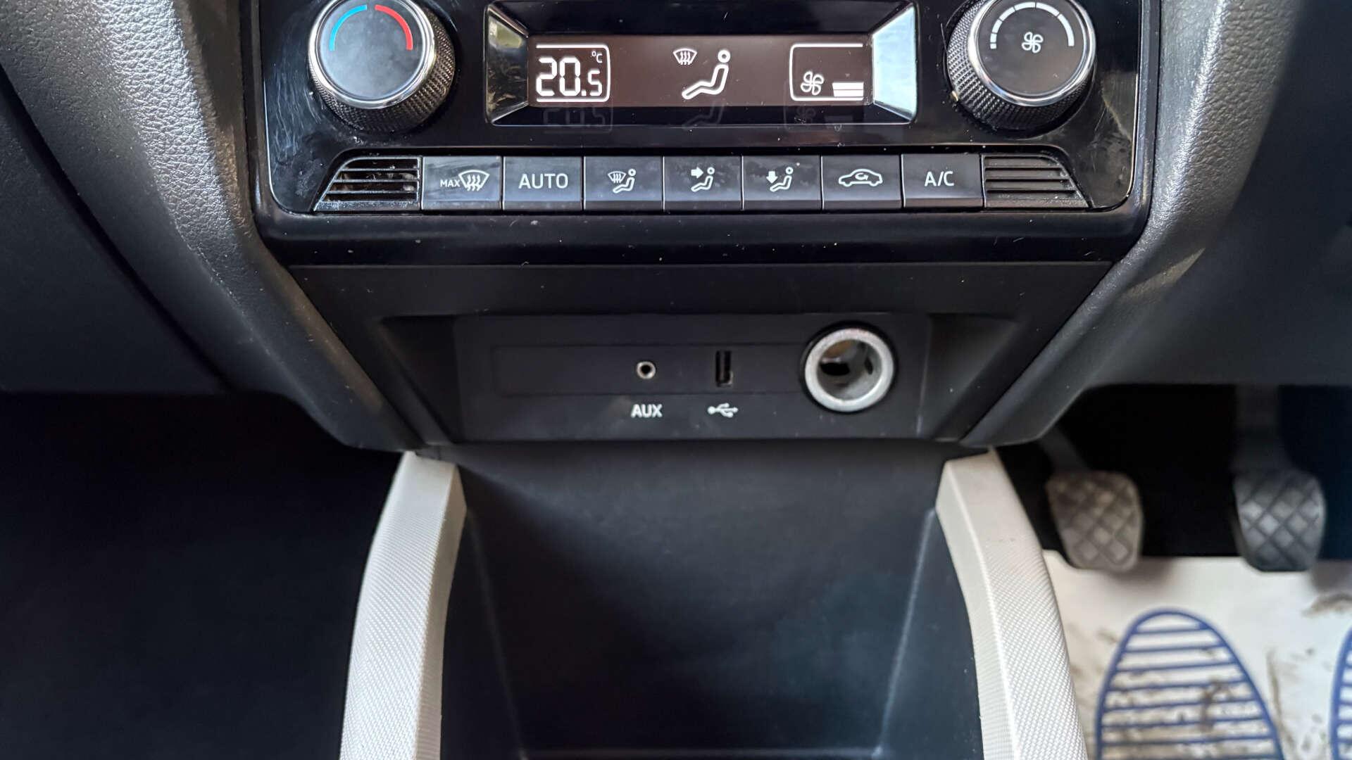 Skoda Fabia view 35