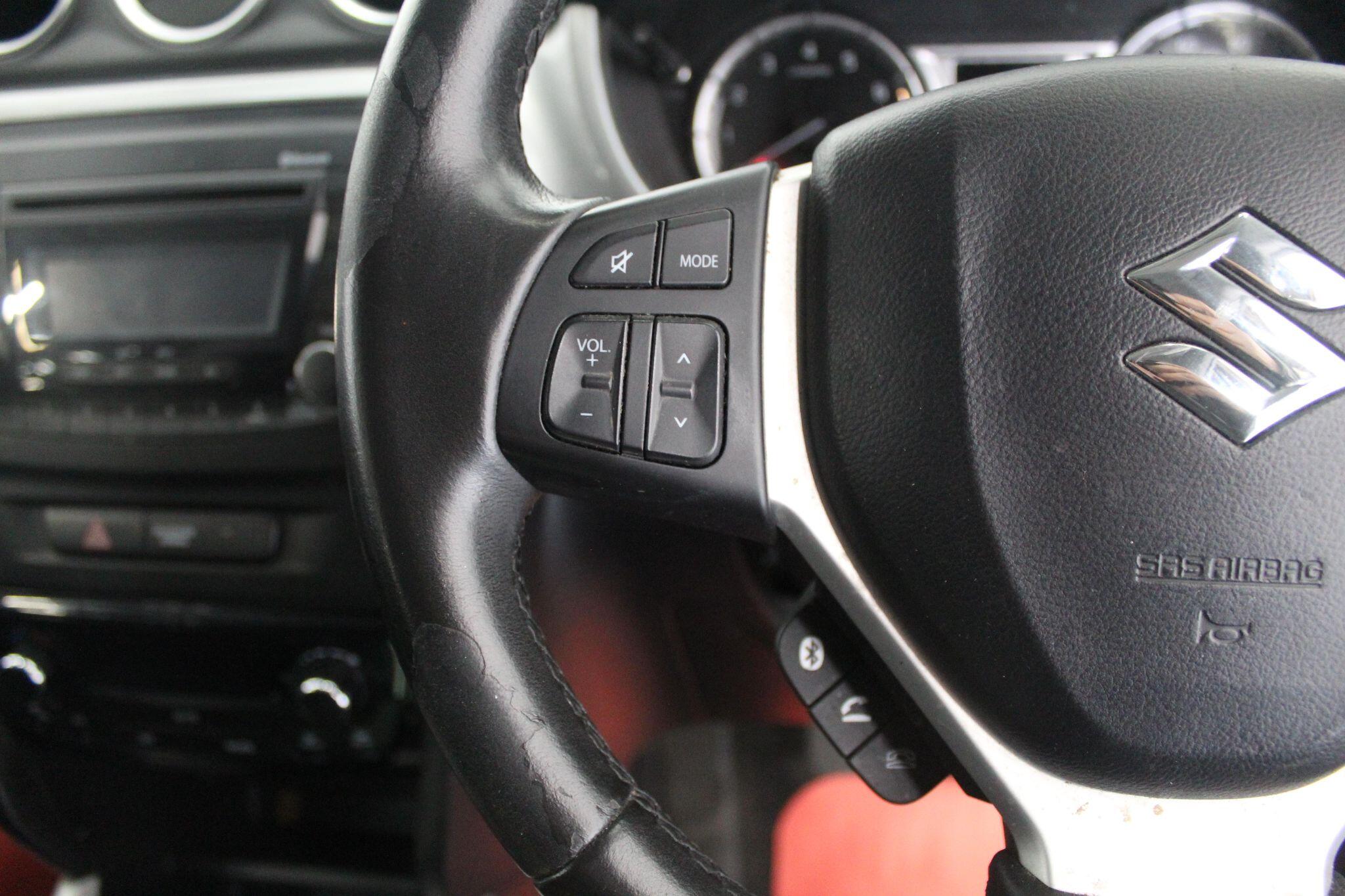 Suzuki Vitara view 40