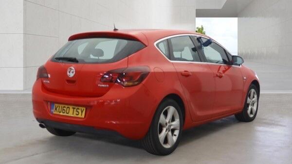 Vauxhall Astra view 2