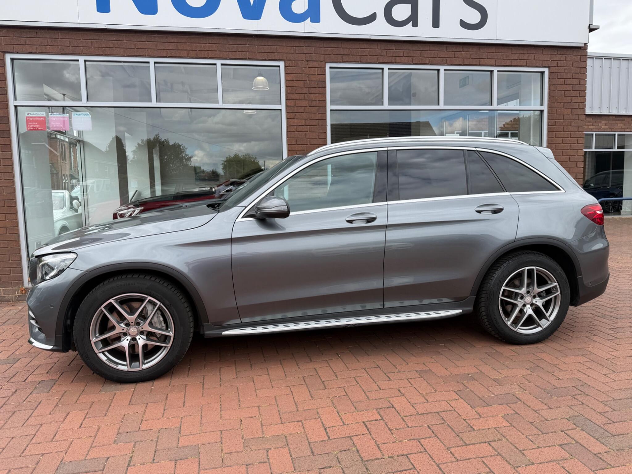 Mercedes-Benz GLC view 10