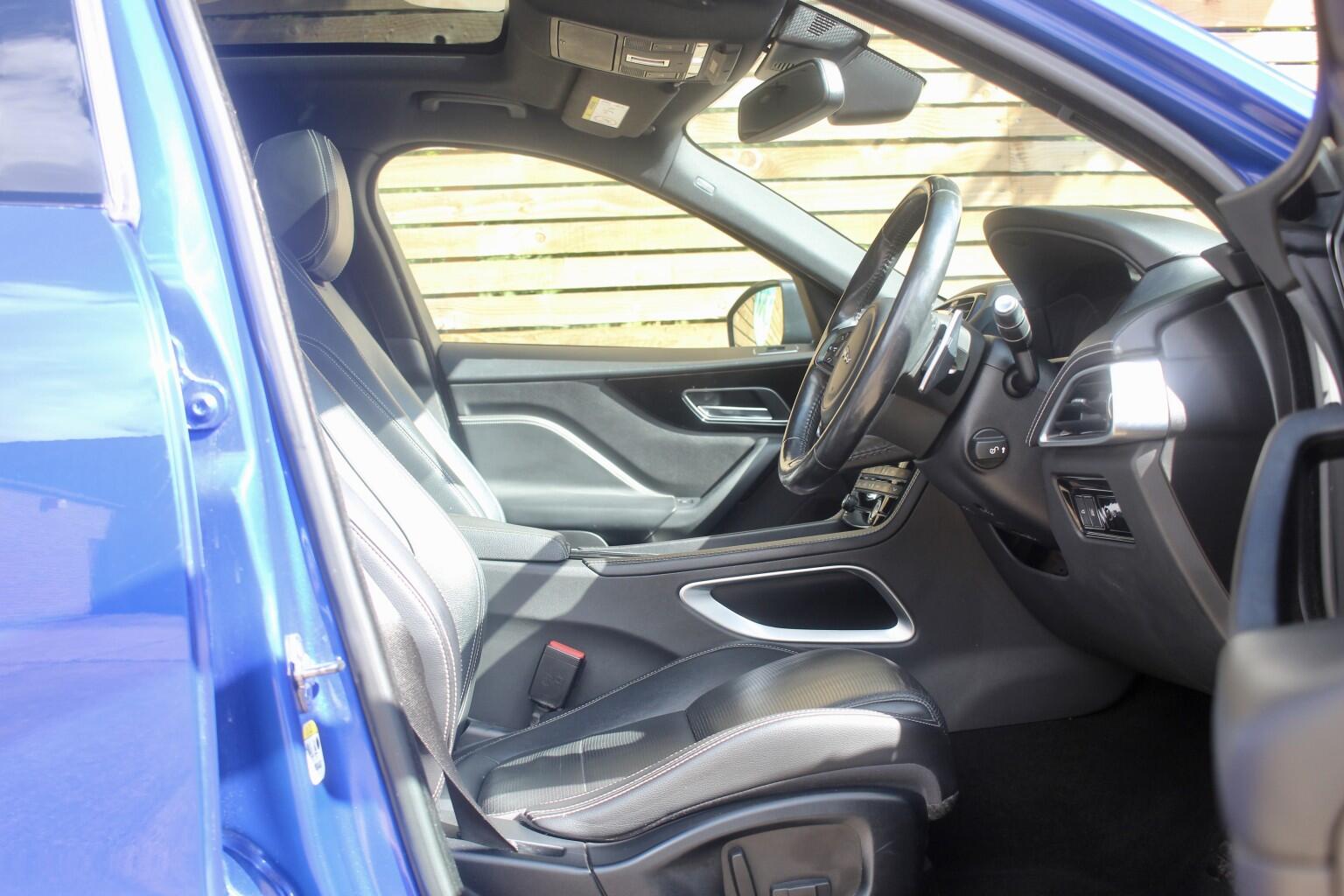Jaguar F-Pace view 7
