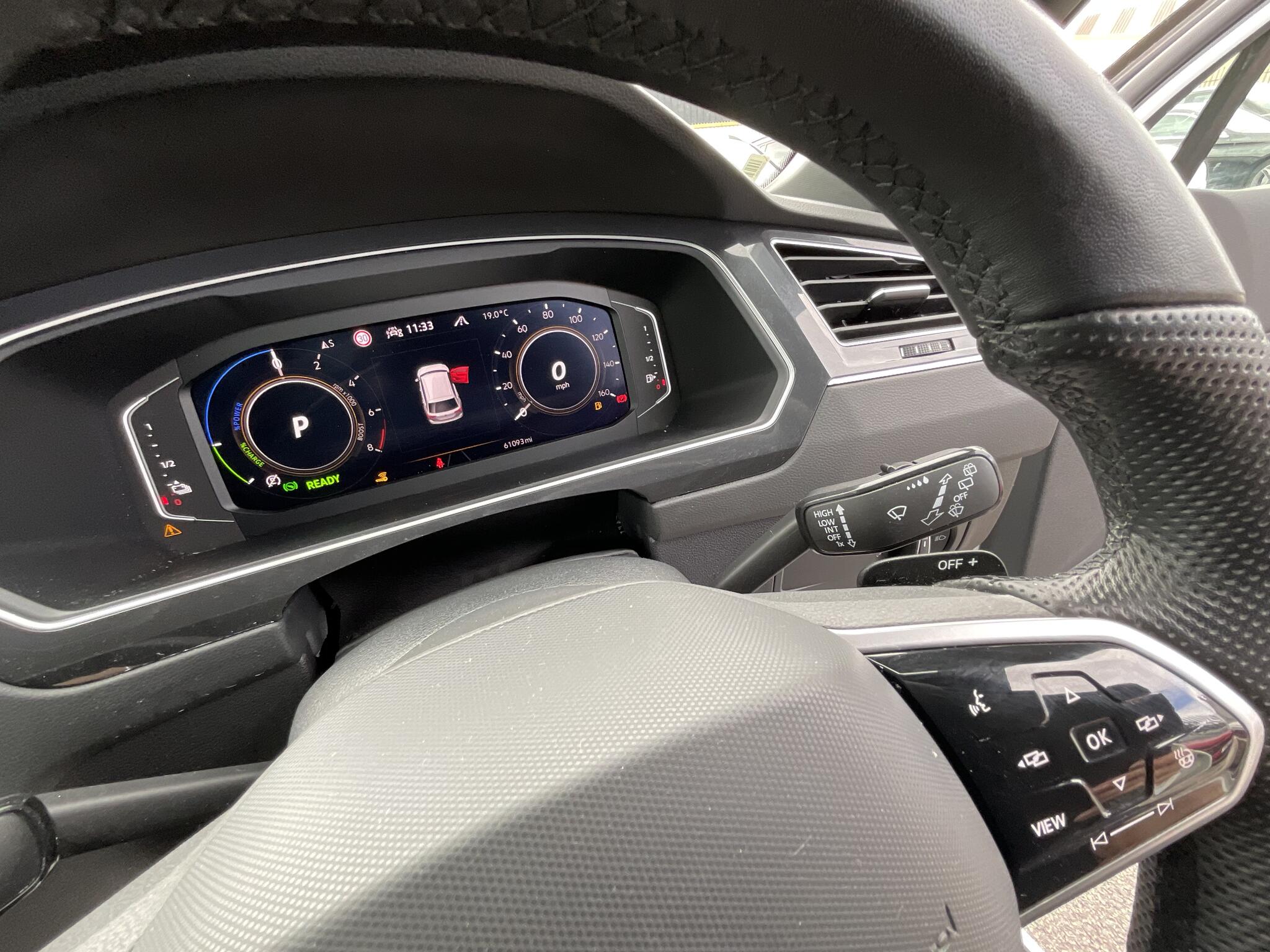 Volkswagen Tiguan view 19