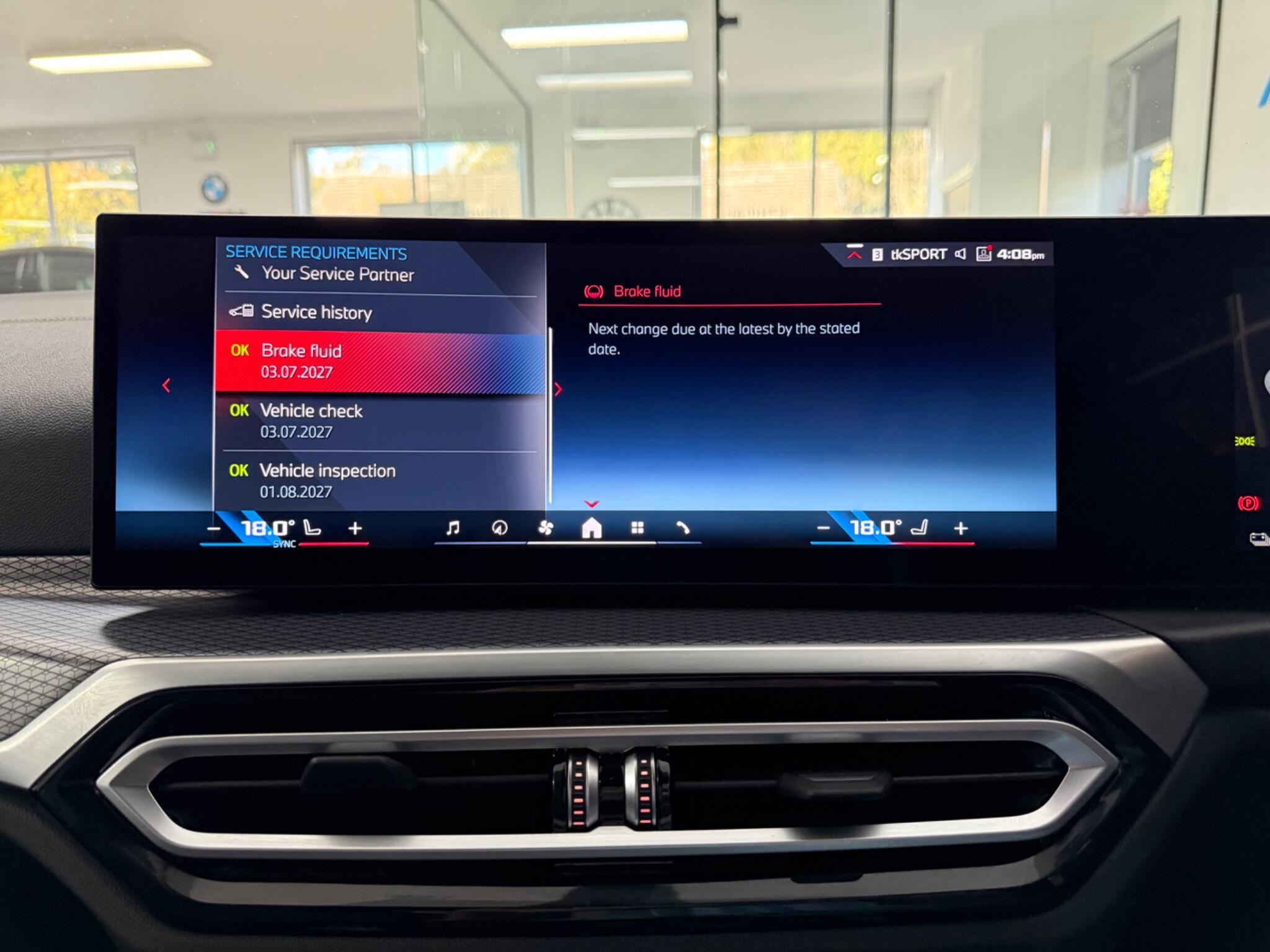 BMW i4 view 14
