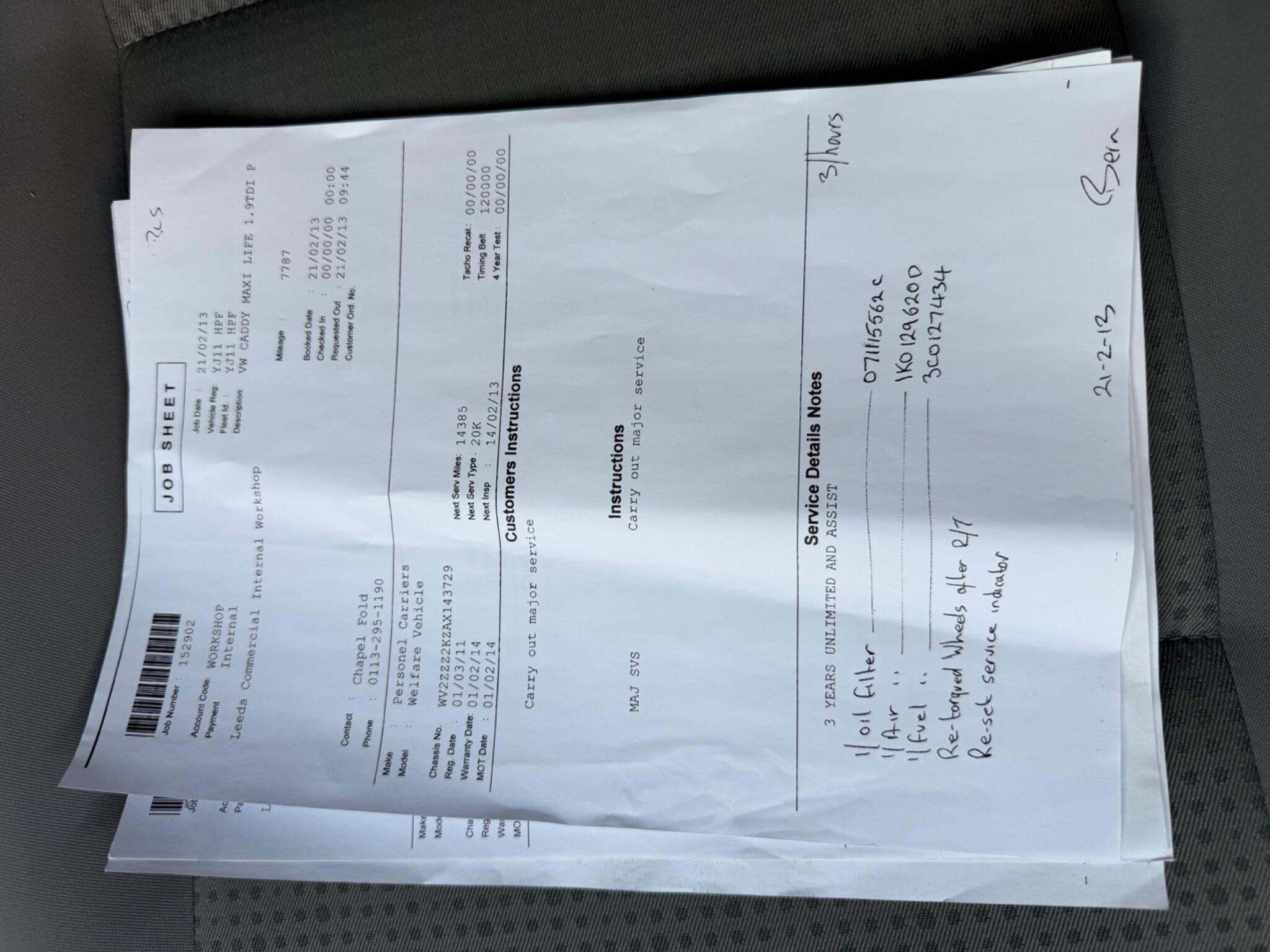 Volkswagen Caddy Maxi Life view 34