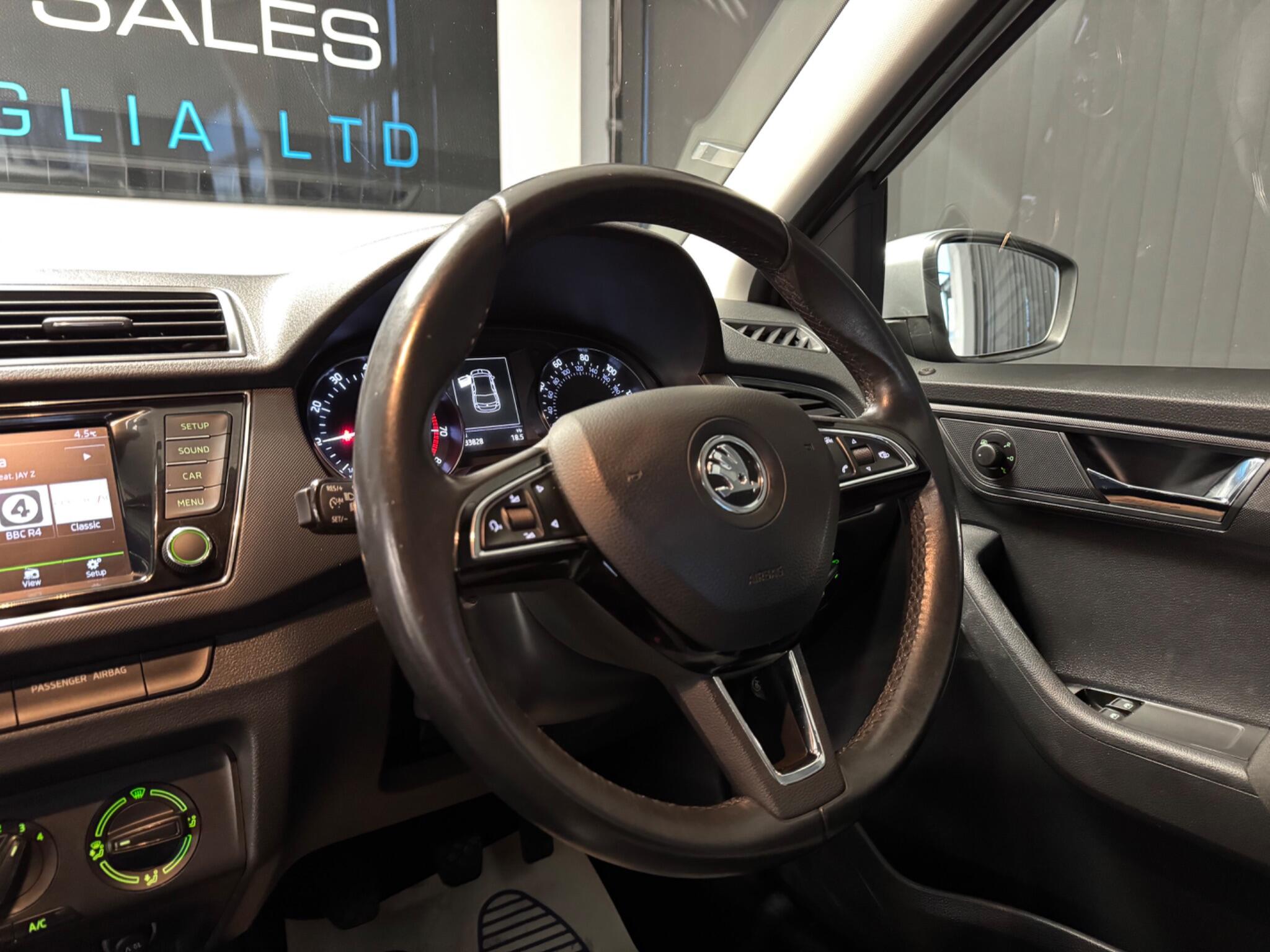 2016 Skoda Fabia 1.2 TSI SE Euro 6 (s/s) 5dr • 33,000 miles image 28