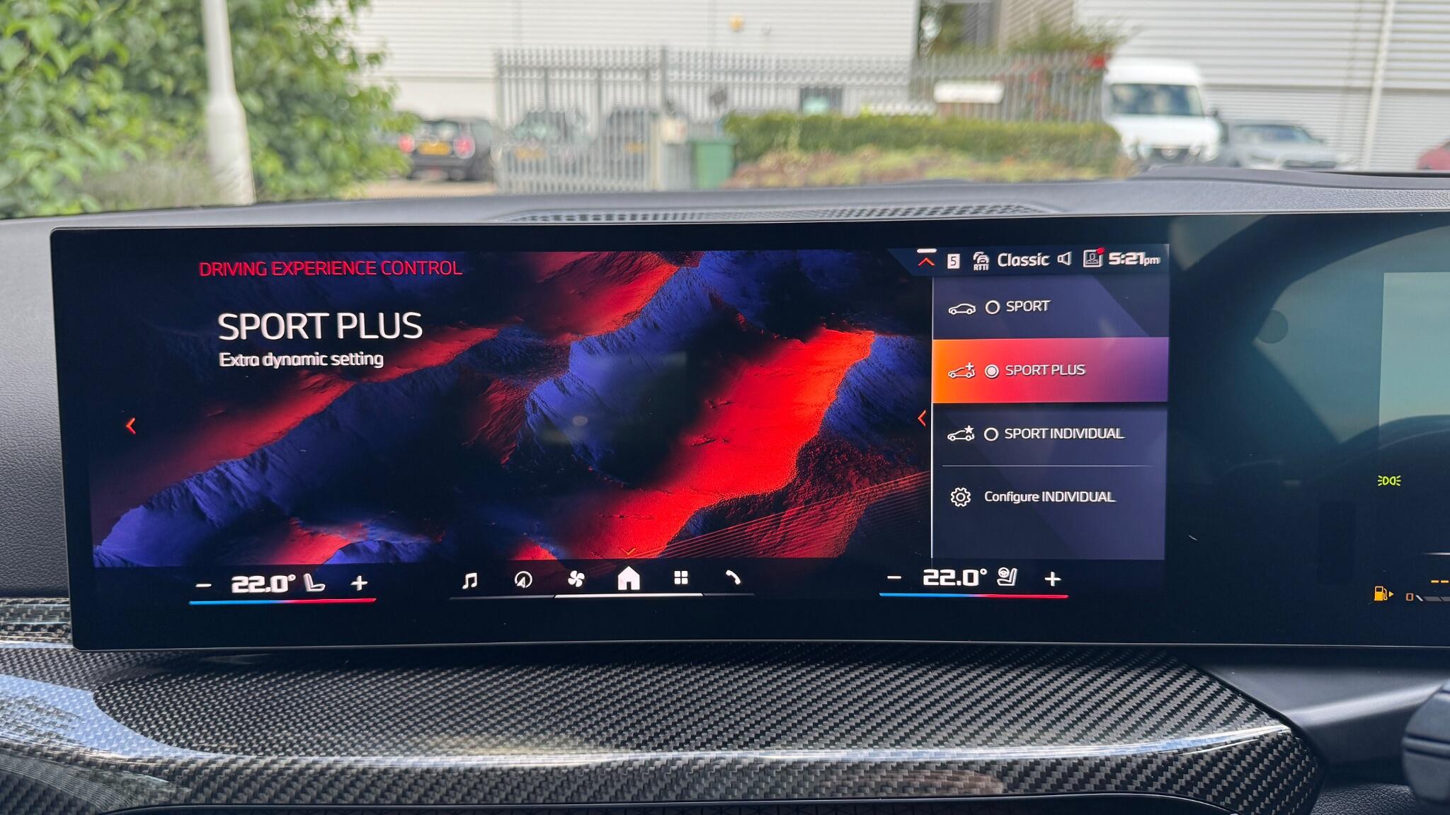 BMW 2 Series view 19