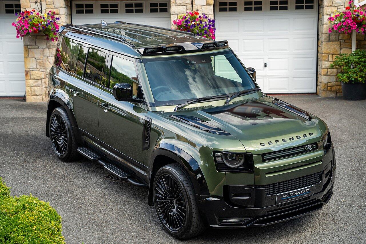 Land Rover Defender view 86