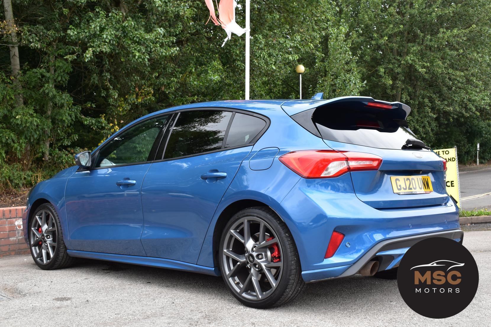 Ford Focus view 14
