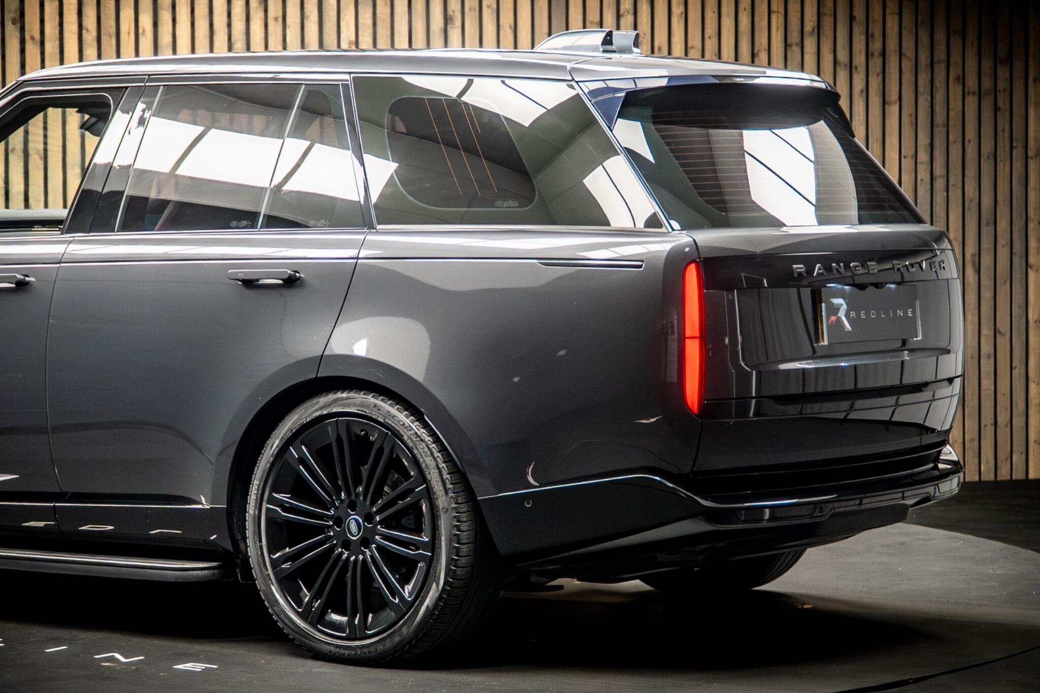 Land Rover Range Rover view 17