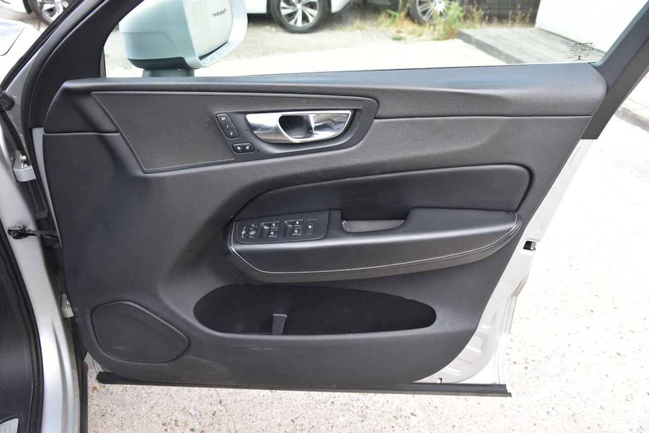 Volvo XC60 view 49