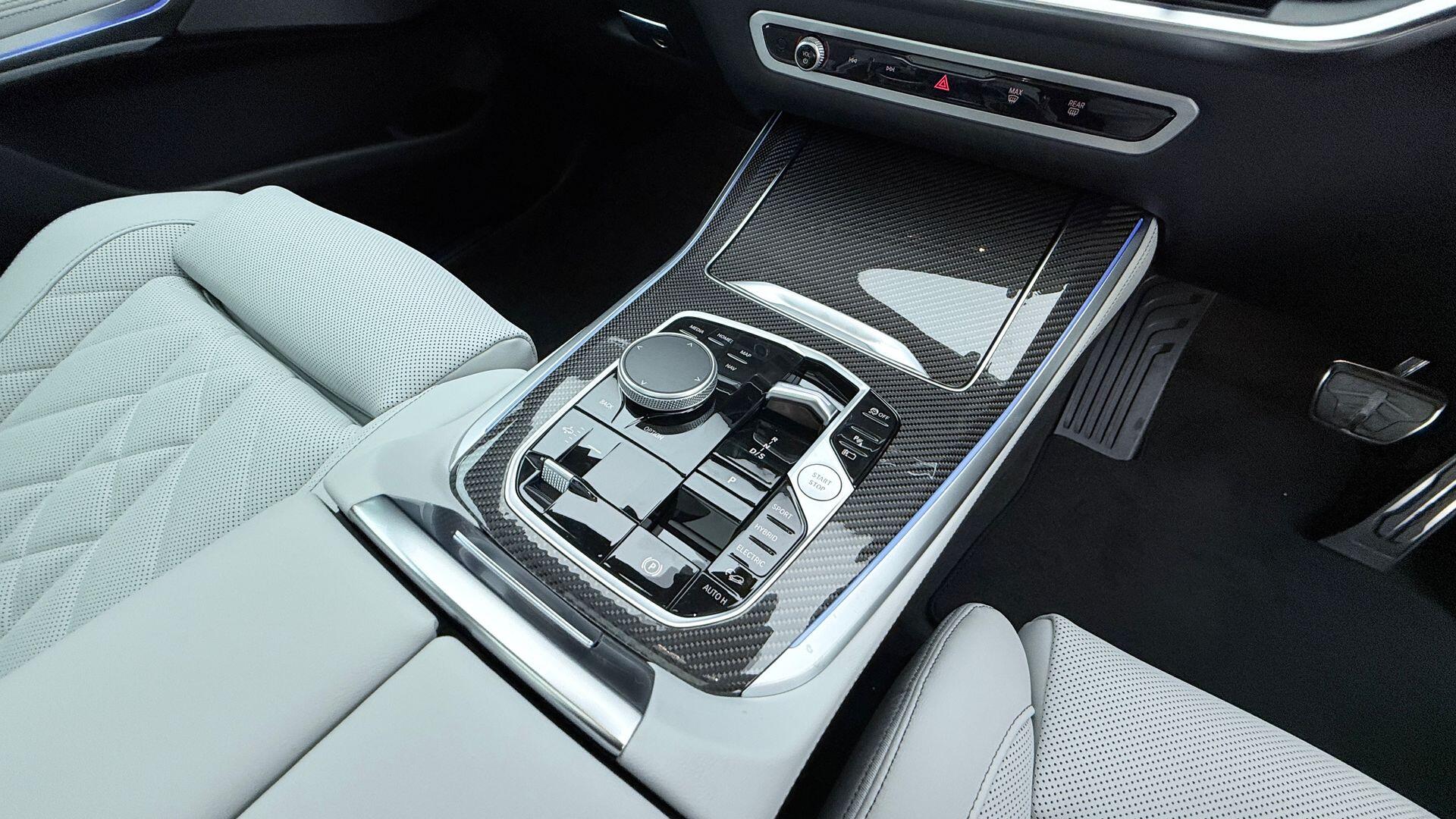 BMW X5 view 10