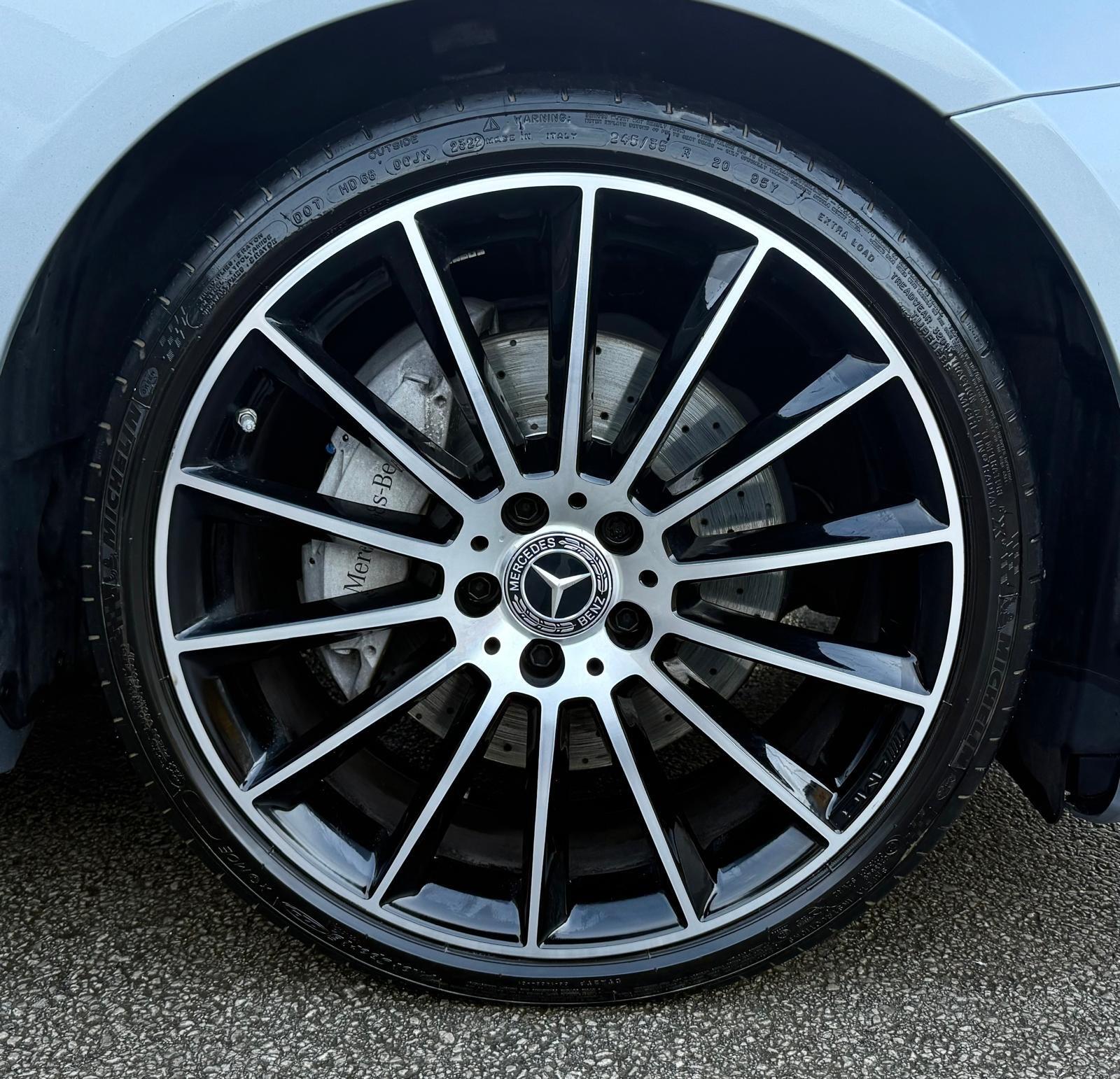 Mercedes-Benz E-Class view 14