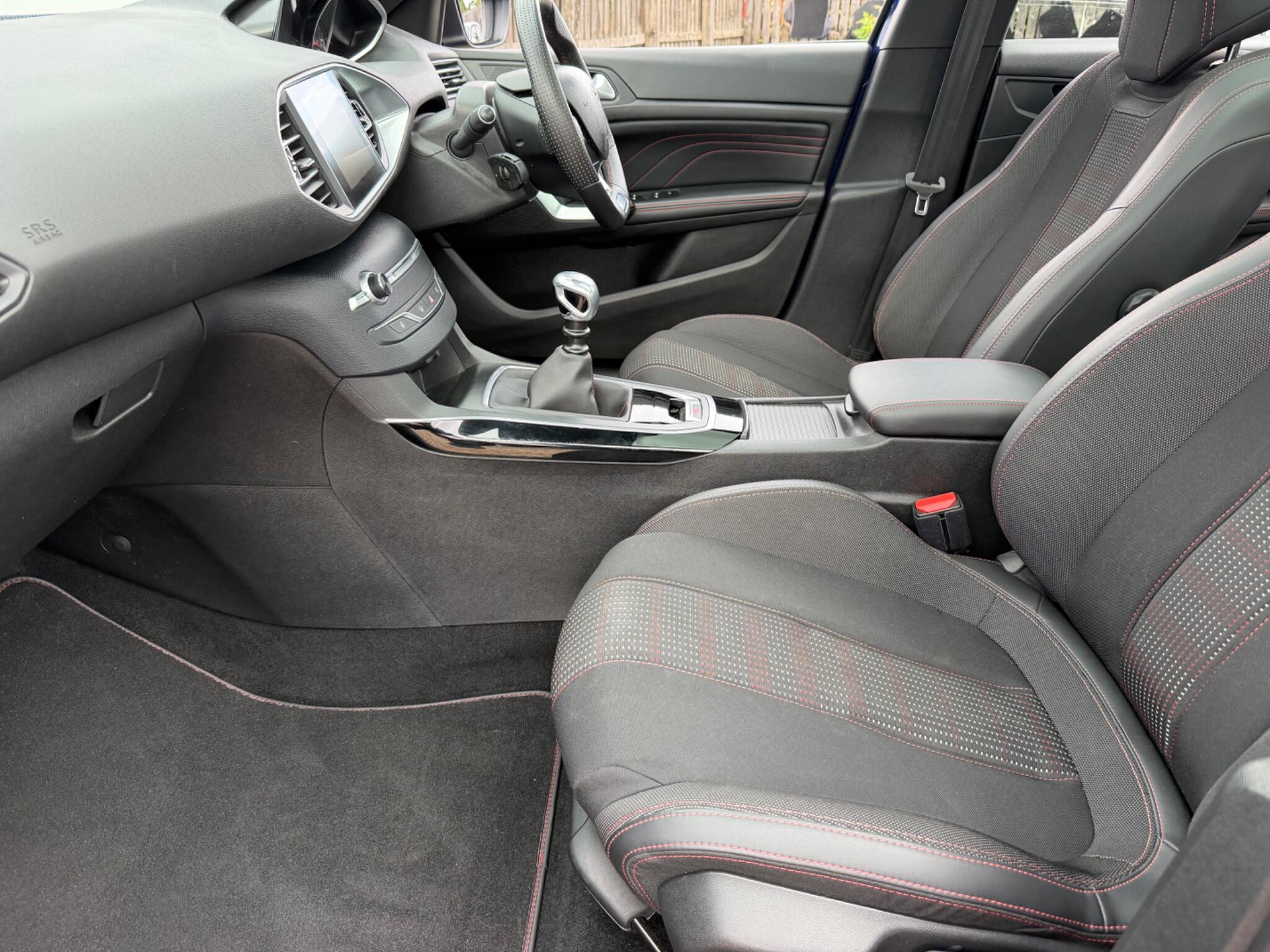 Peugeot 308 view 27