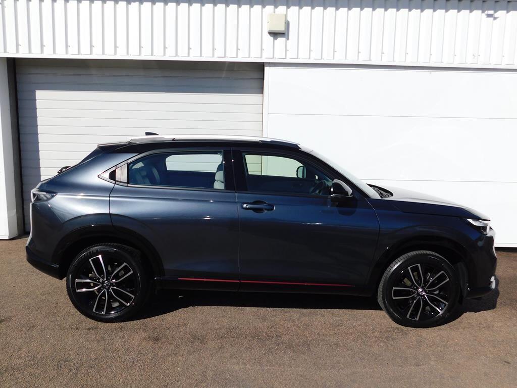 HR-V