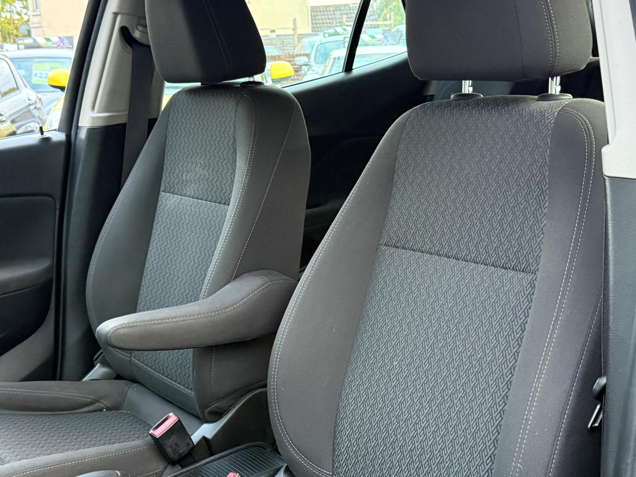 Vauxhall Mokka X - Image 40