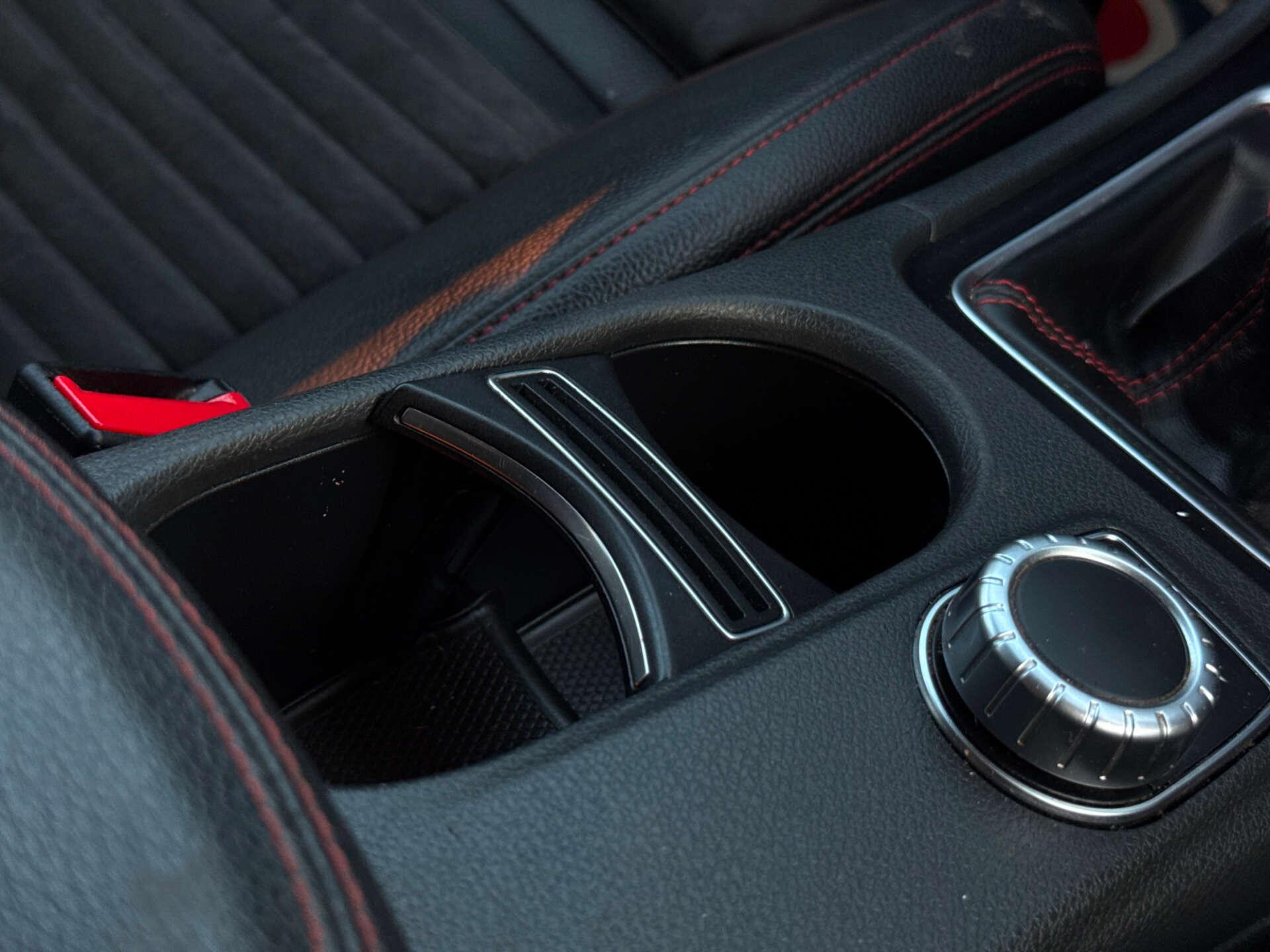 Mercedes-Benz Cla view 60