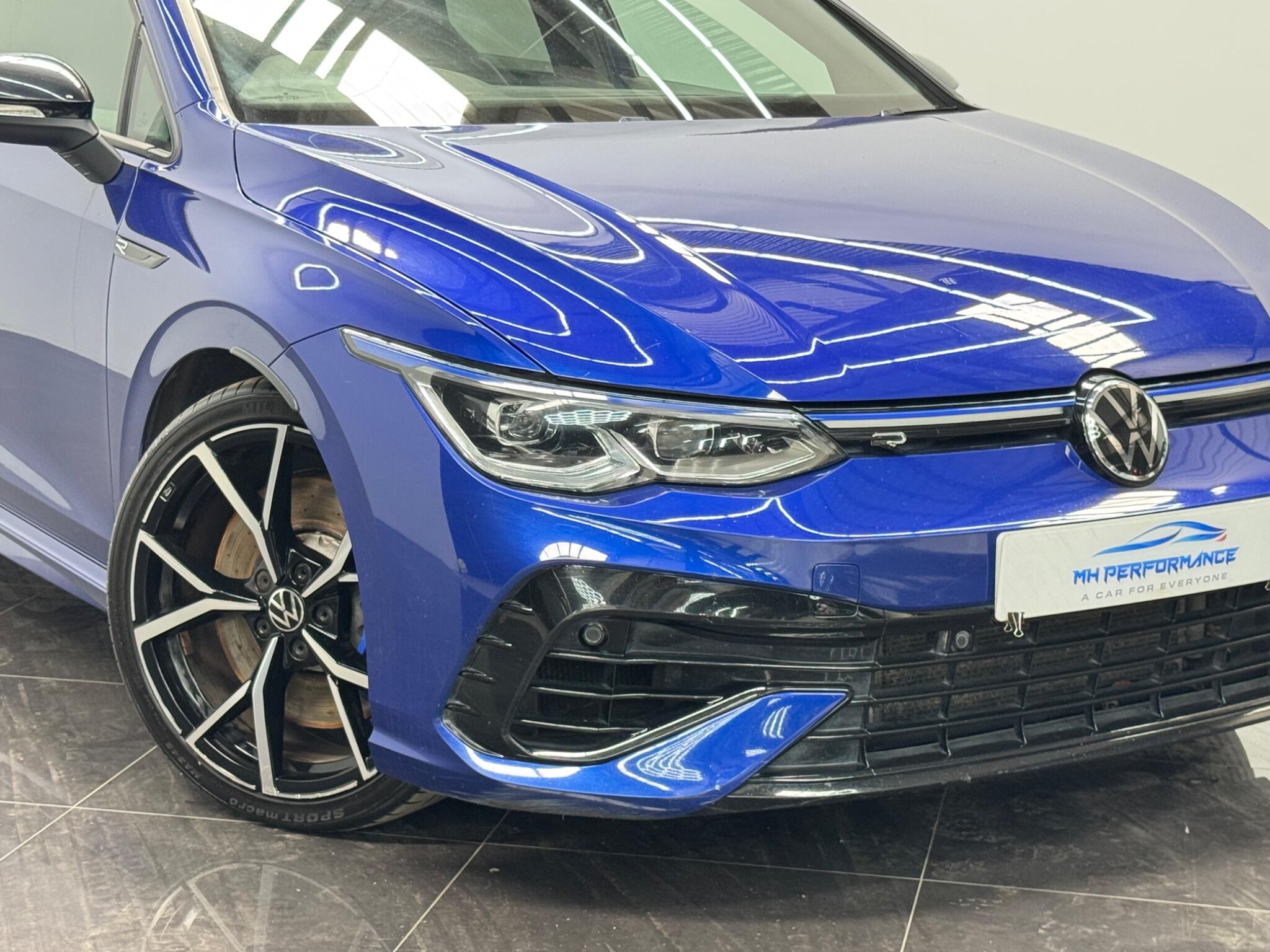 Volkswagen Golf view 11