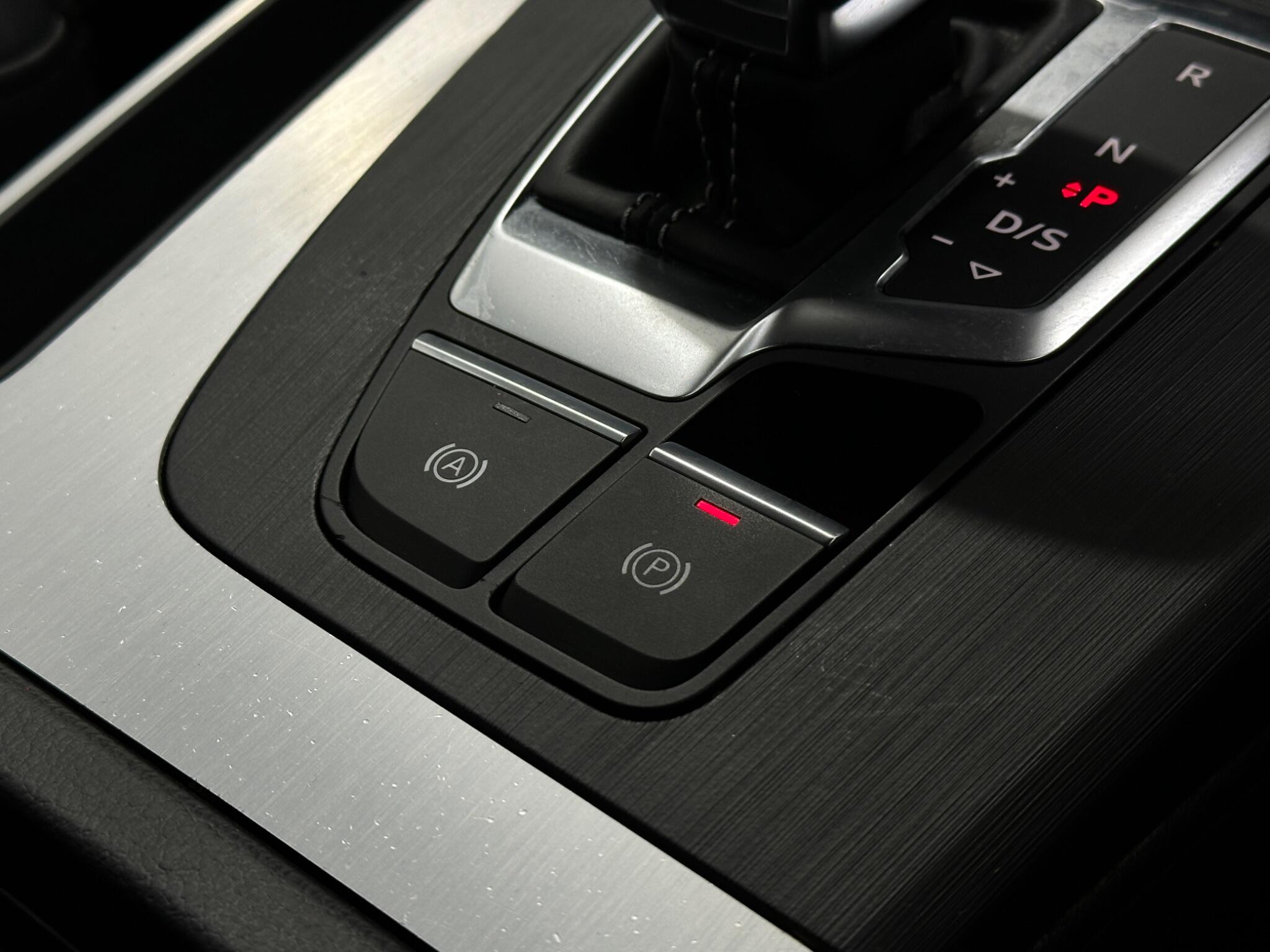 Audi Q5 view 20