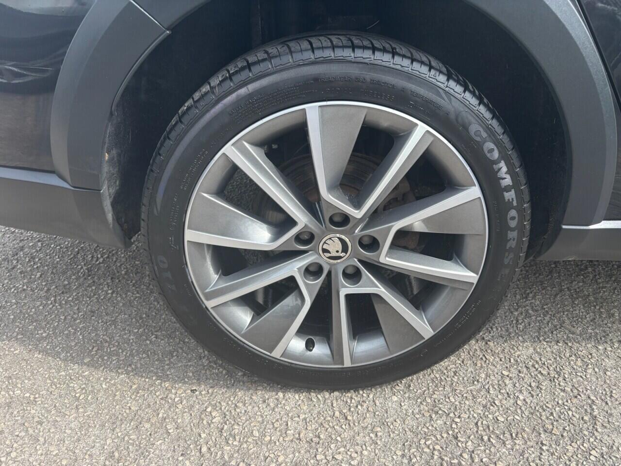 Skoda Octavia view 28