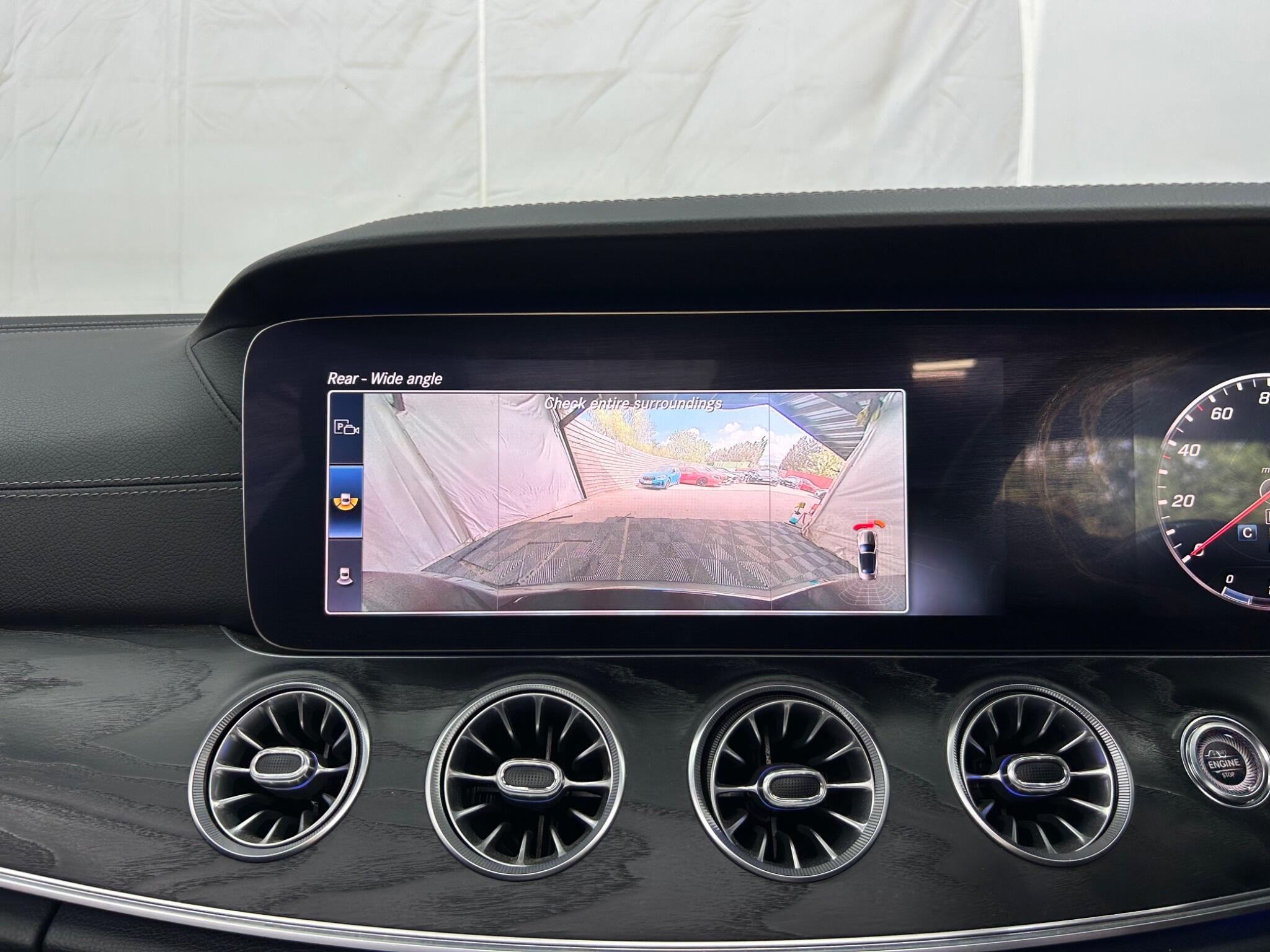 Mercedes-Benz E Class view 43