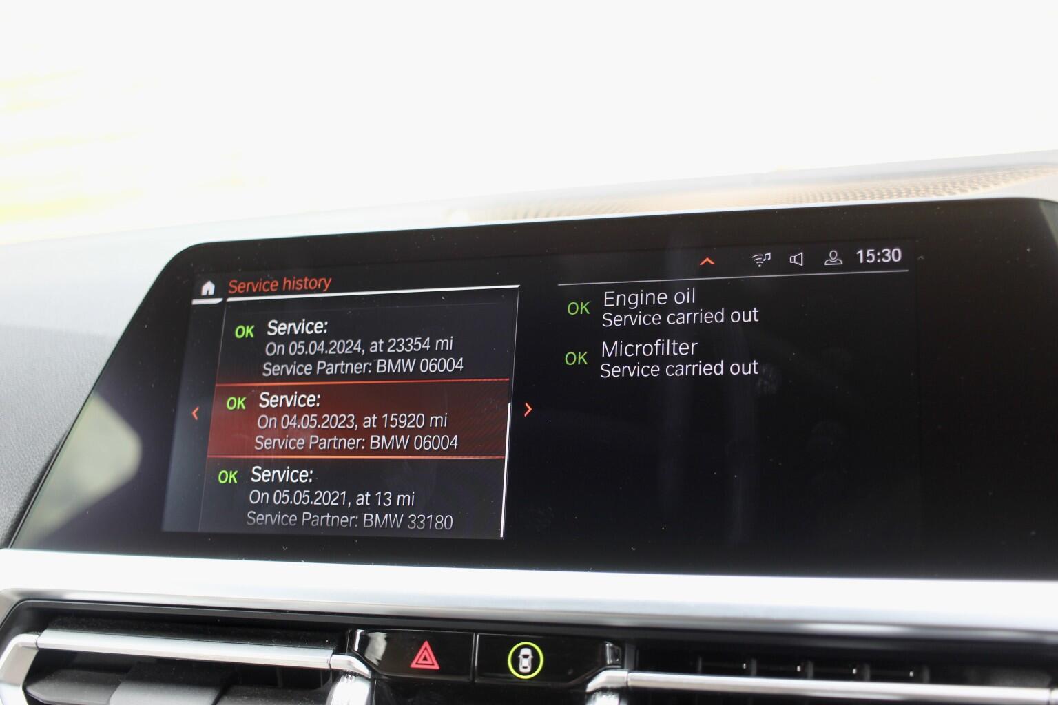 BMW 3 Series view 27