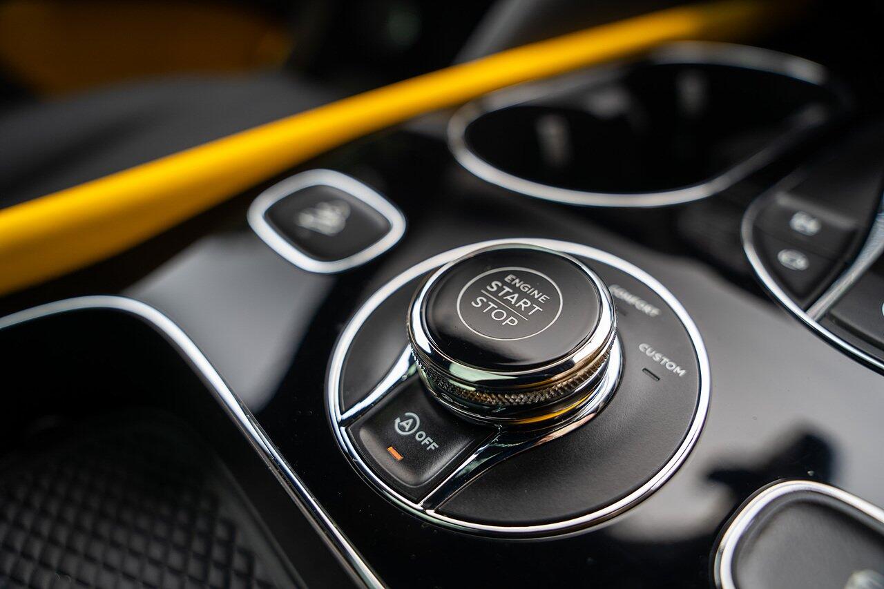 Bentley Bentayga view 55