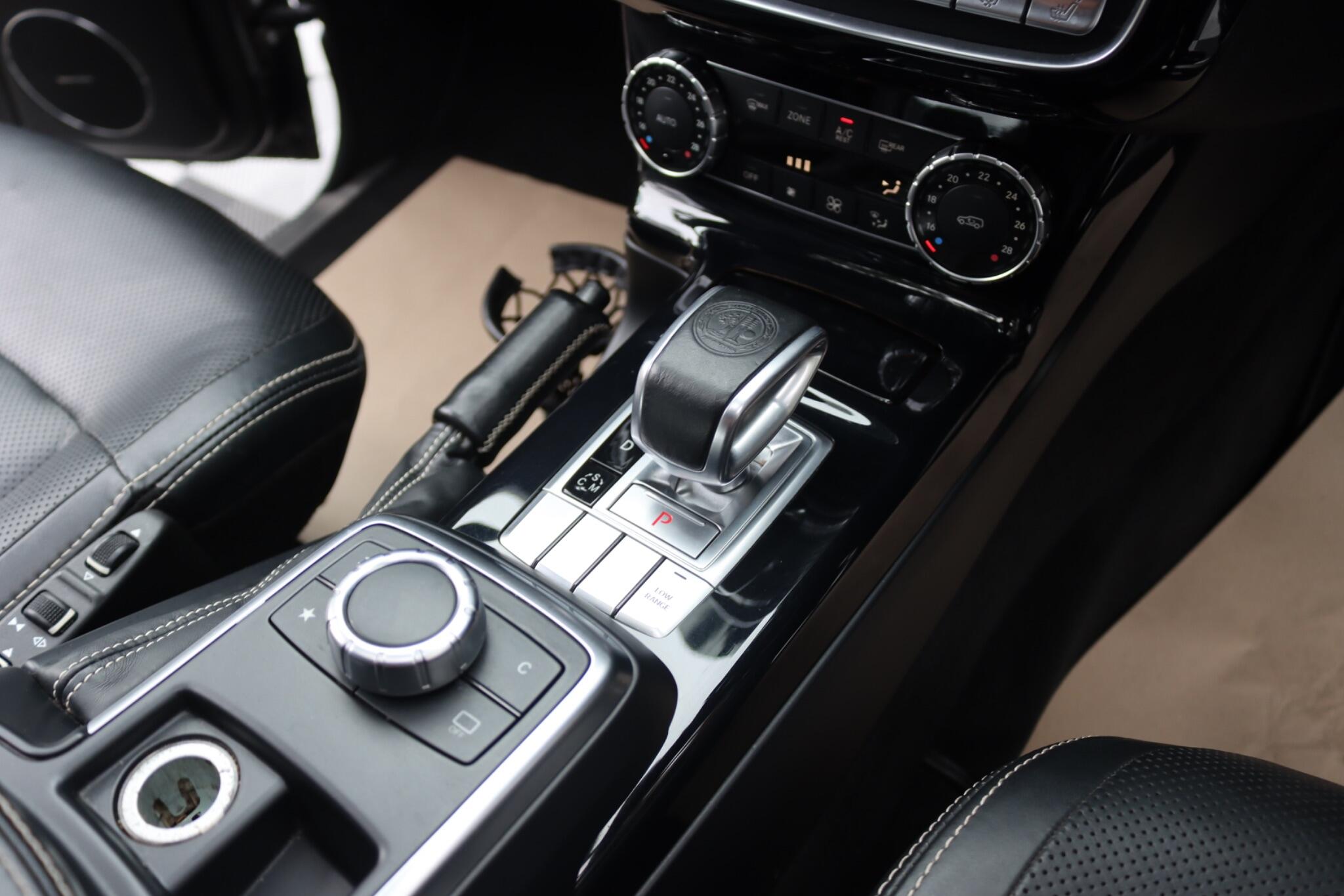 Mercedes-Benz G-Class view 50