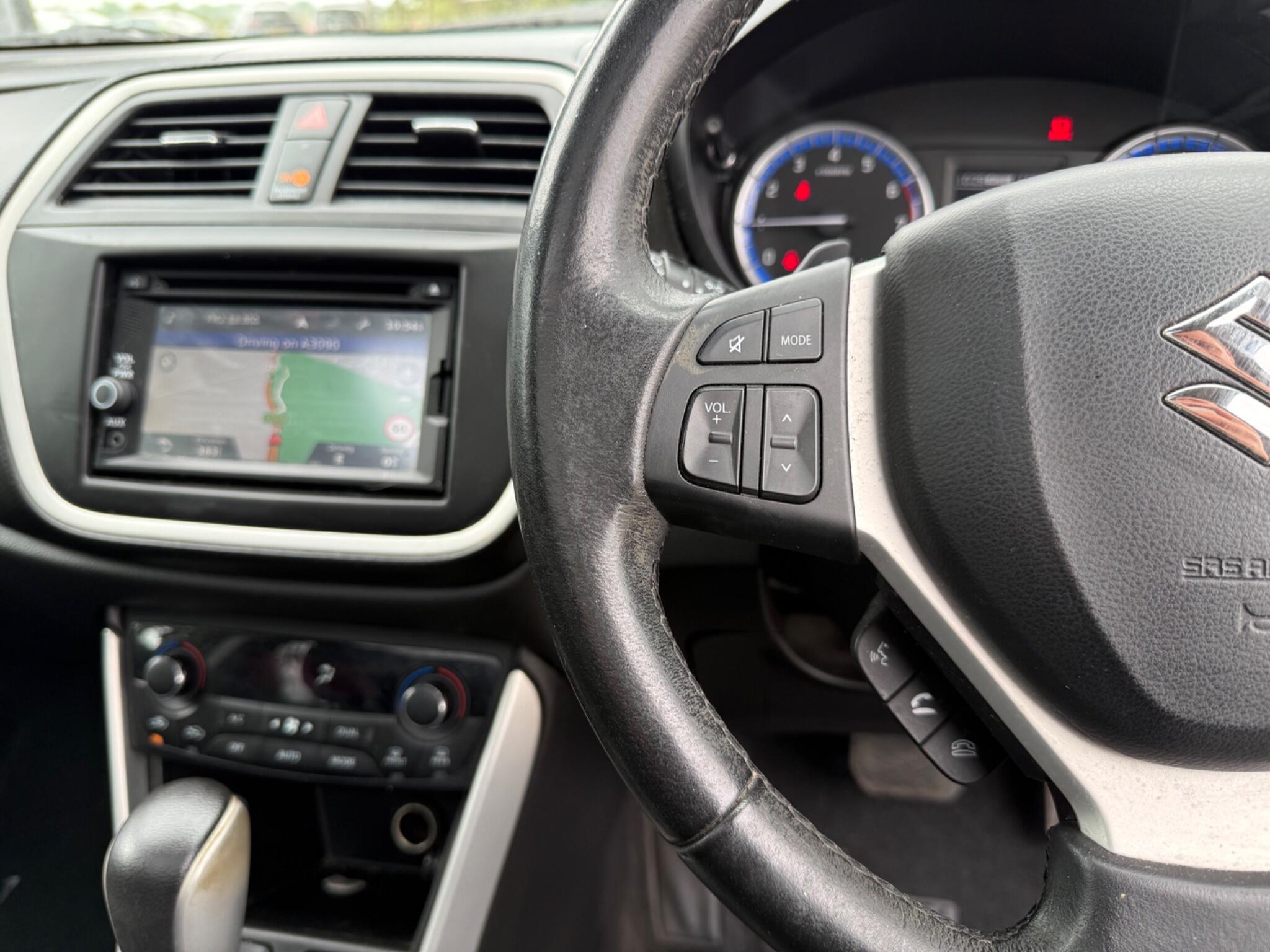 Suzuki SX4 S-Cross view 9