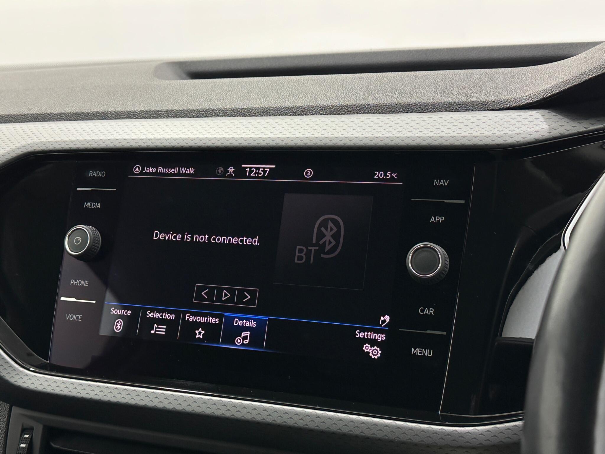 Volkswagen T-Cross view 25
