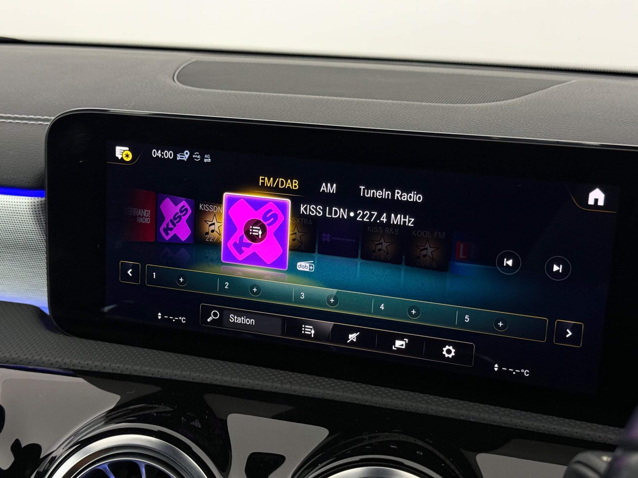 Mercedes-Benz A-Class view 27