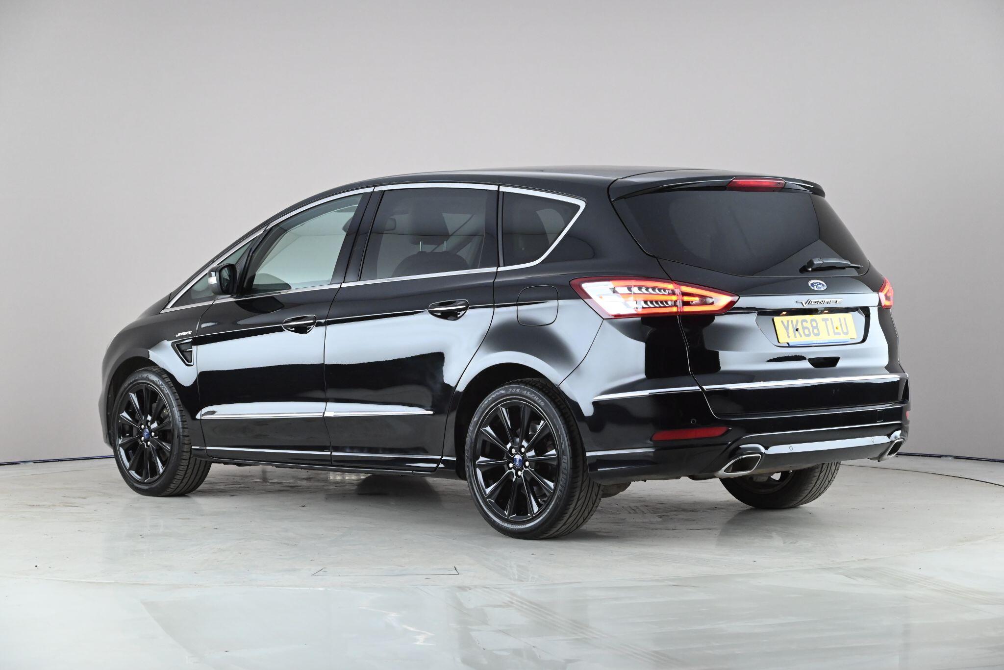 Ford S-Max view 5