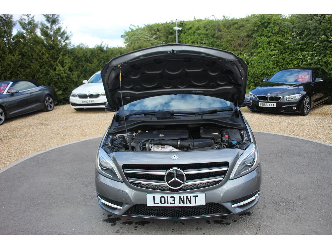 Mercedes-Benz B-Class view 20