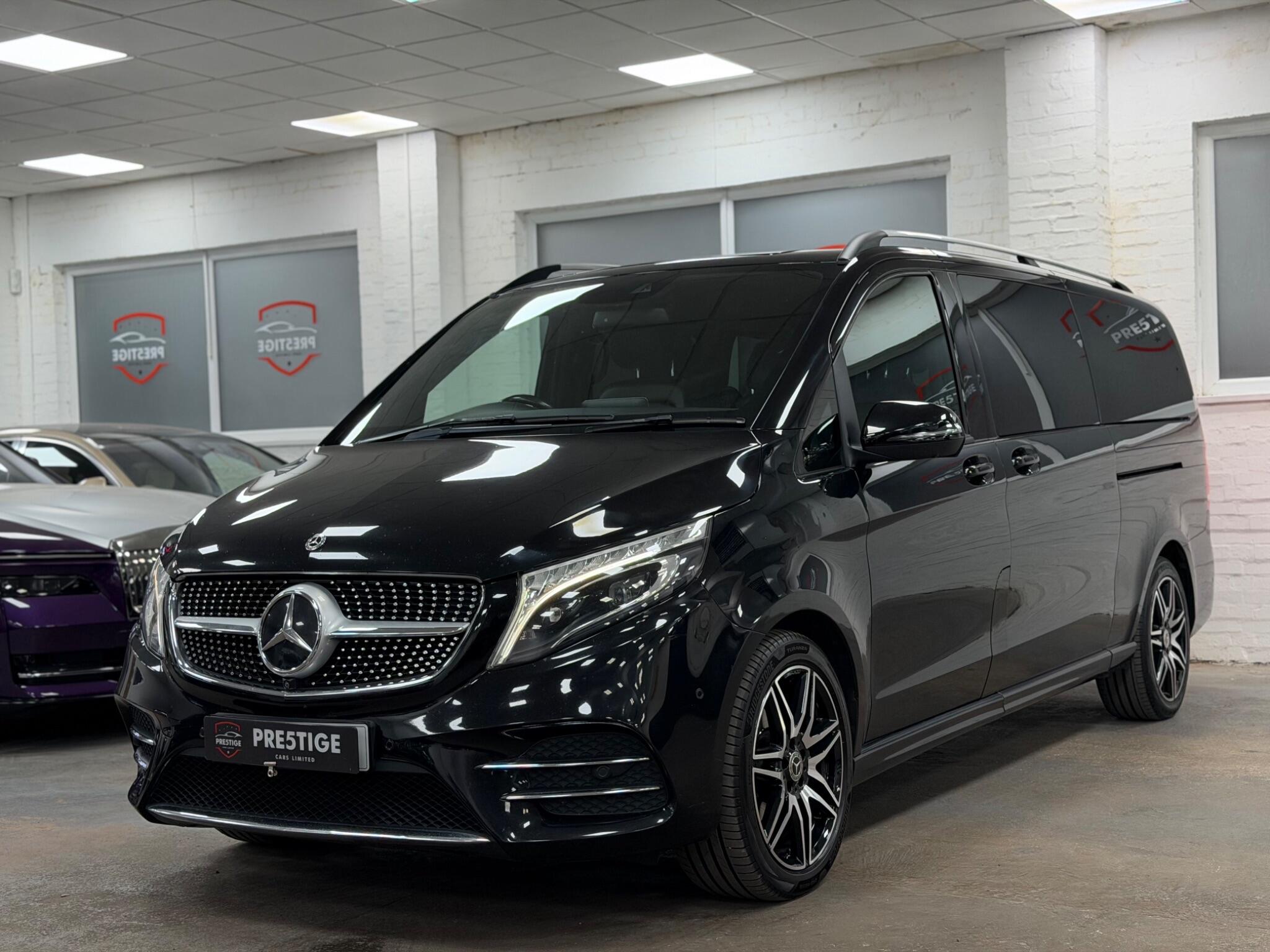 Mercedes-Benz V-Class view 24