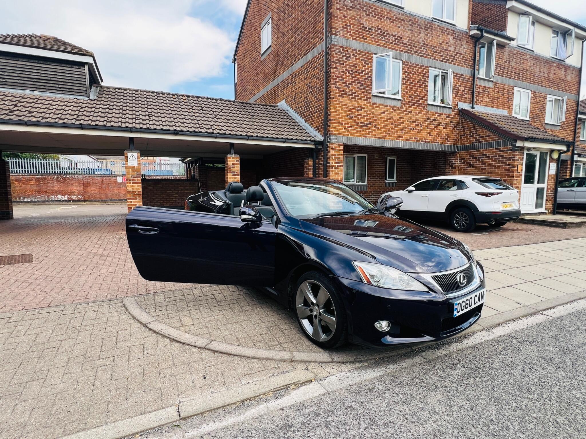 Lexus Is view 10