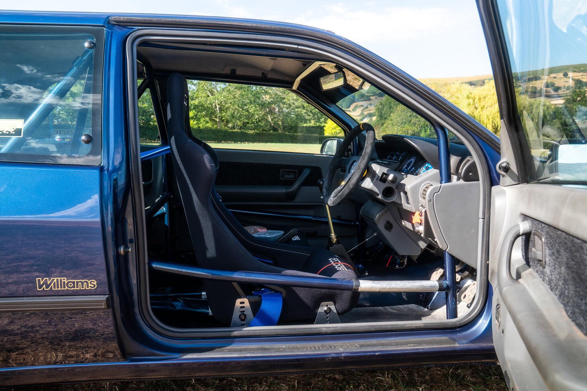 Renault Clio view 39