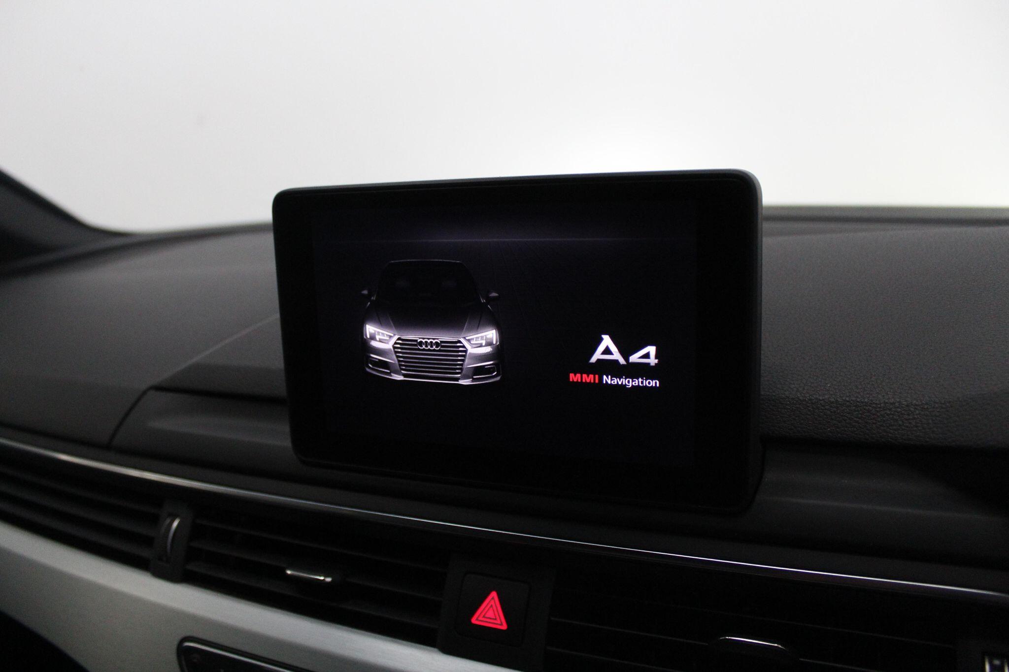 Audi A4 view 34