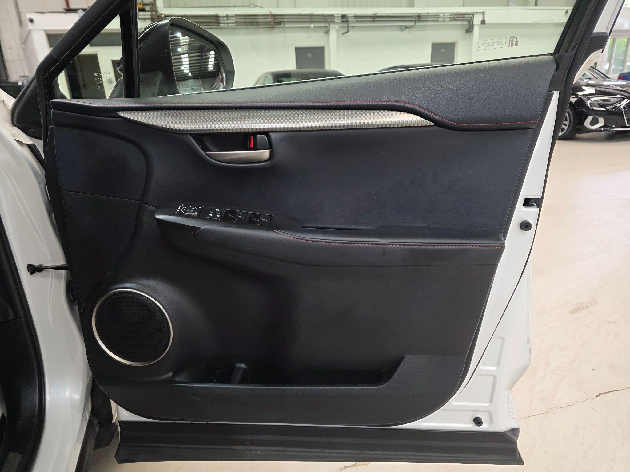 Lexus NX view 16