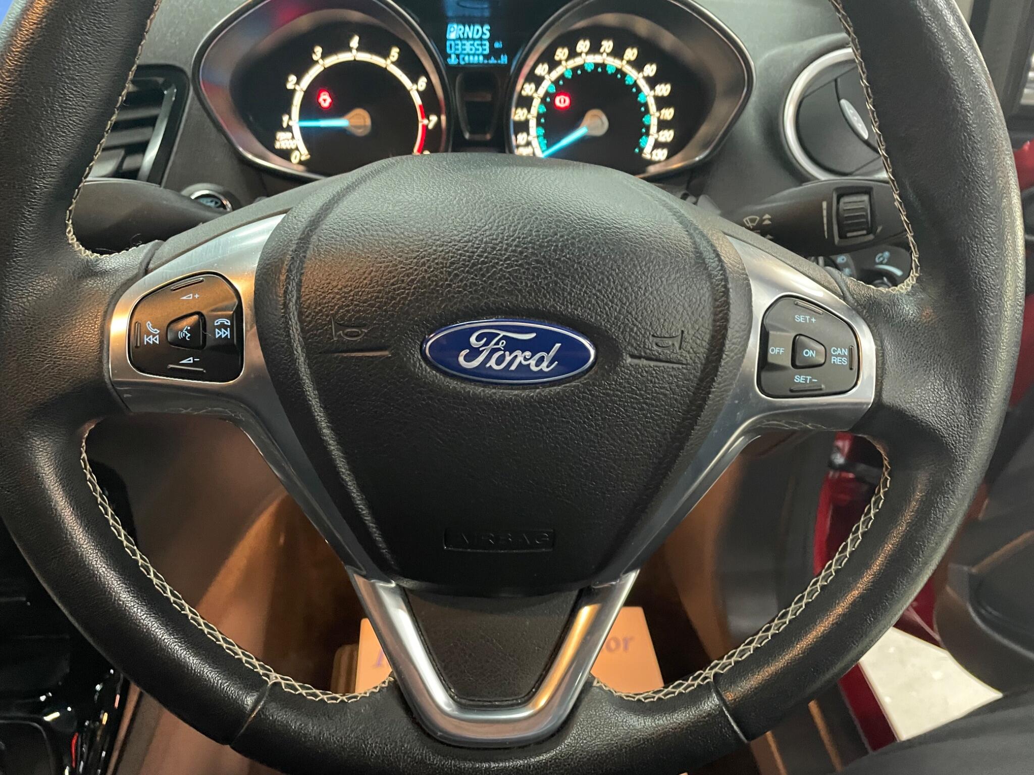 Ford Fiesta view 21