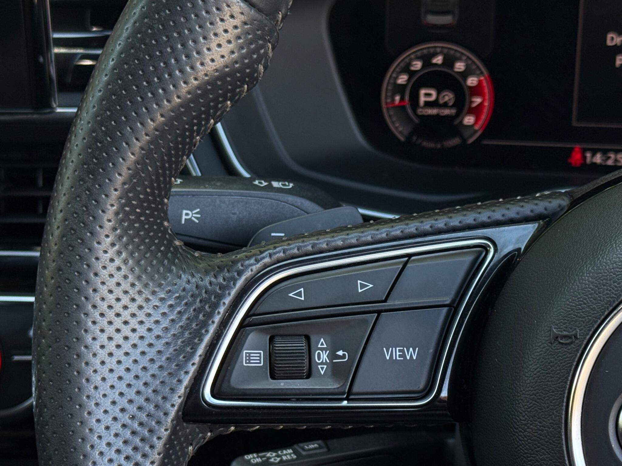 Audi A4 view 21