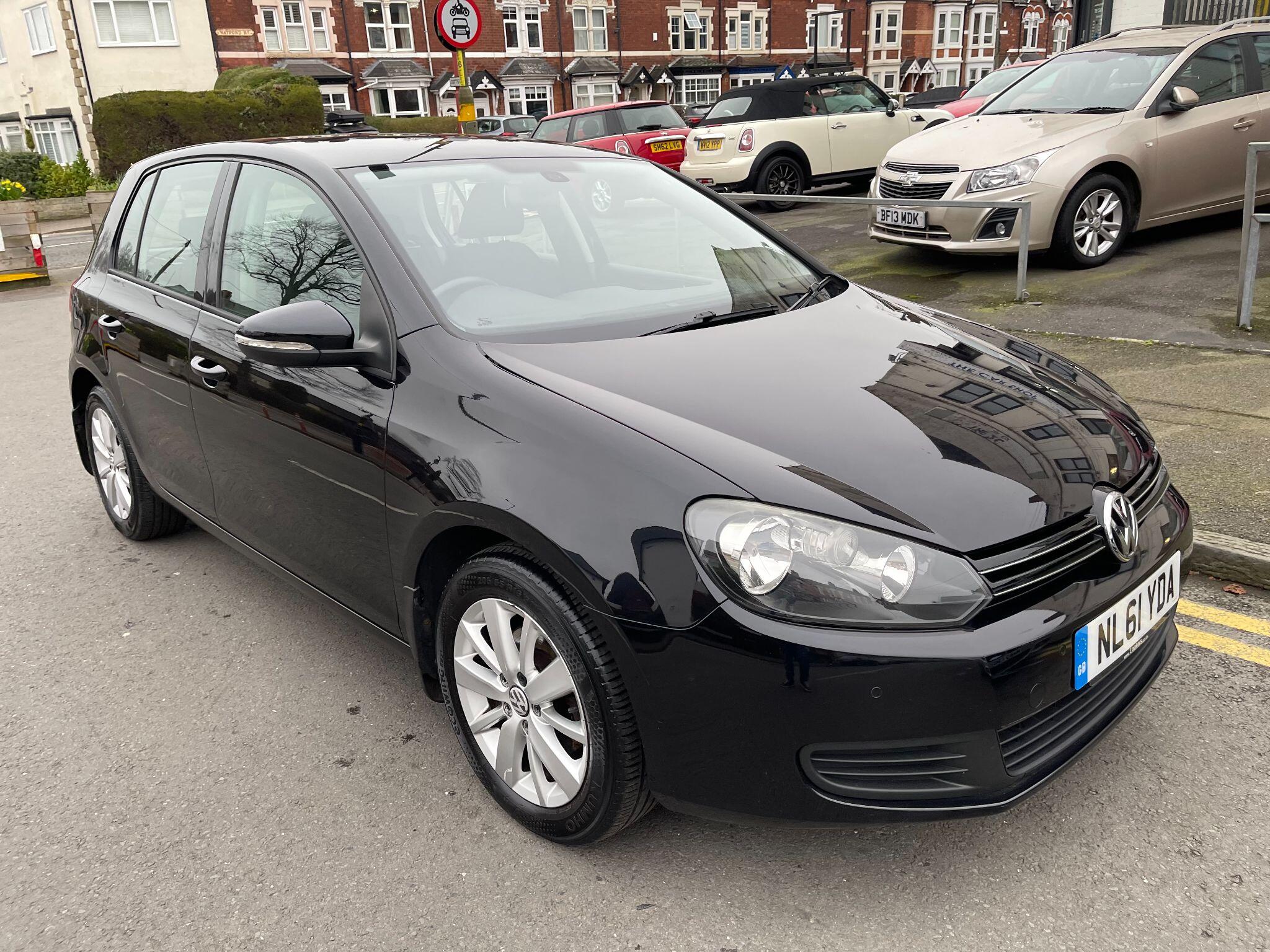 Volkswagen Golf view 5