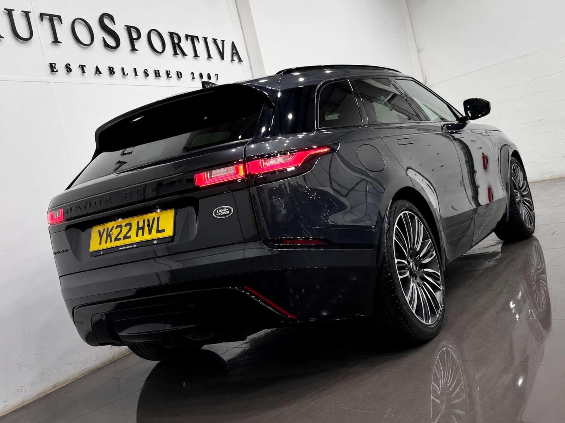 Land Rover Range Rover Velar view 25