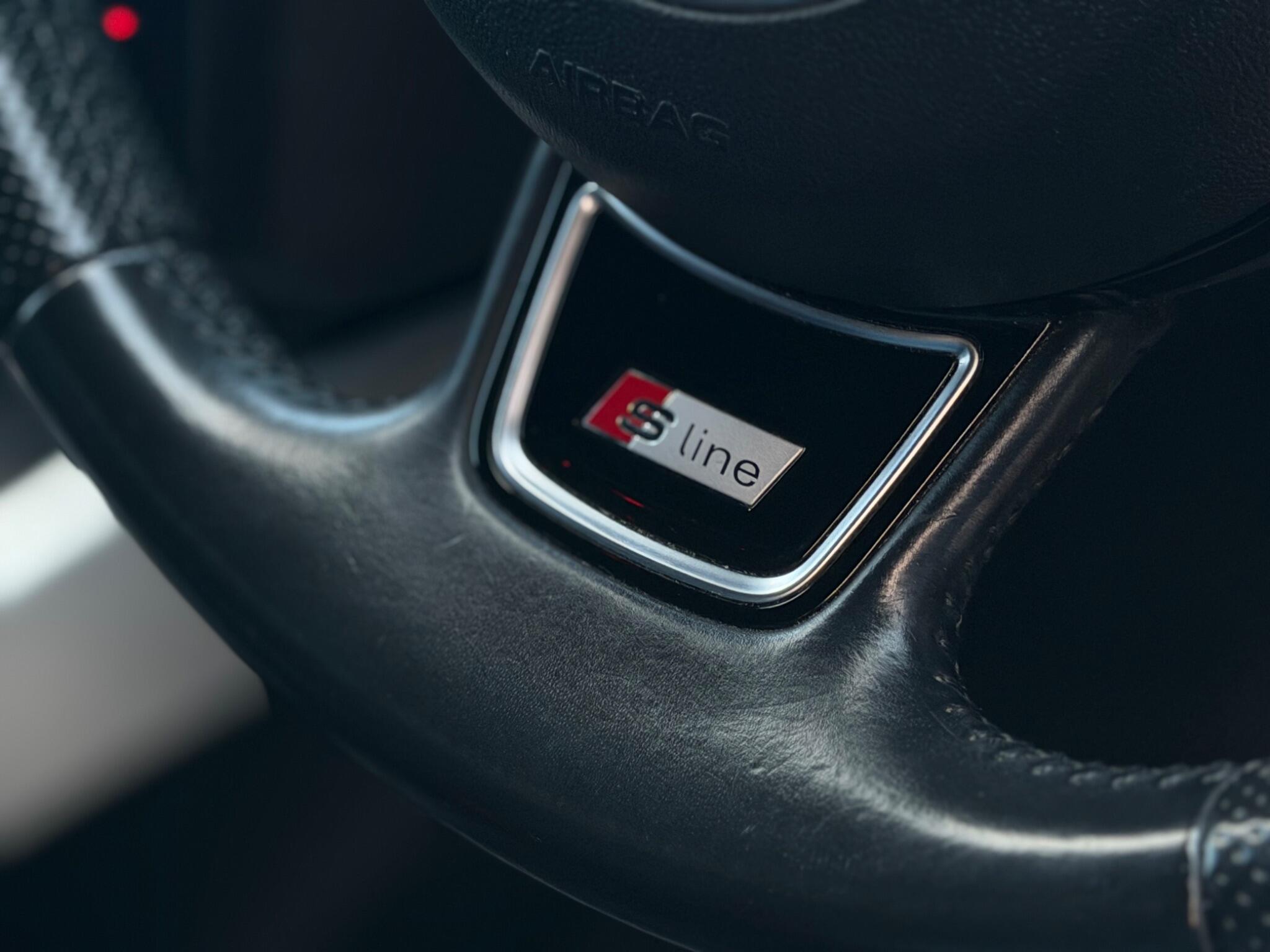 Audi Q5 view 21