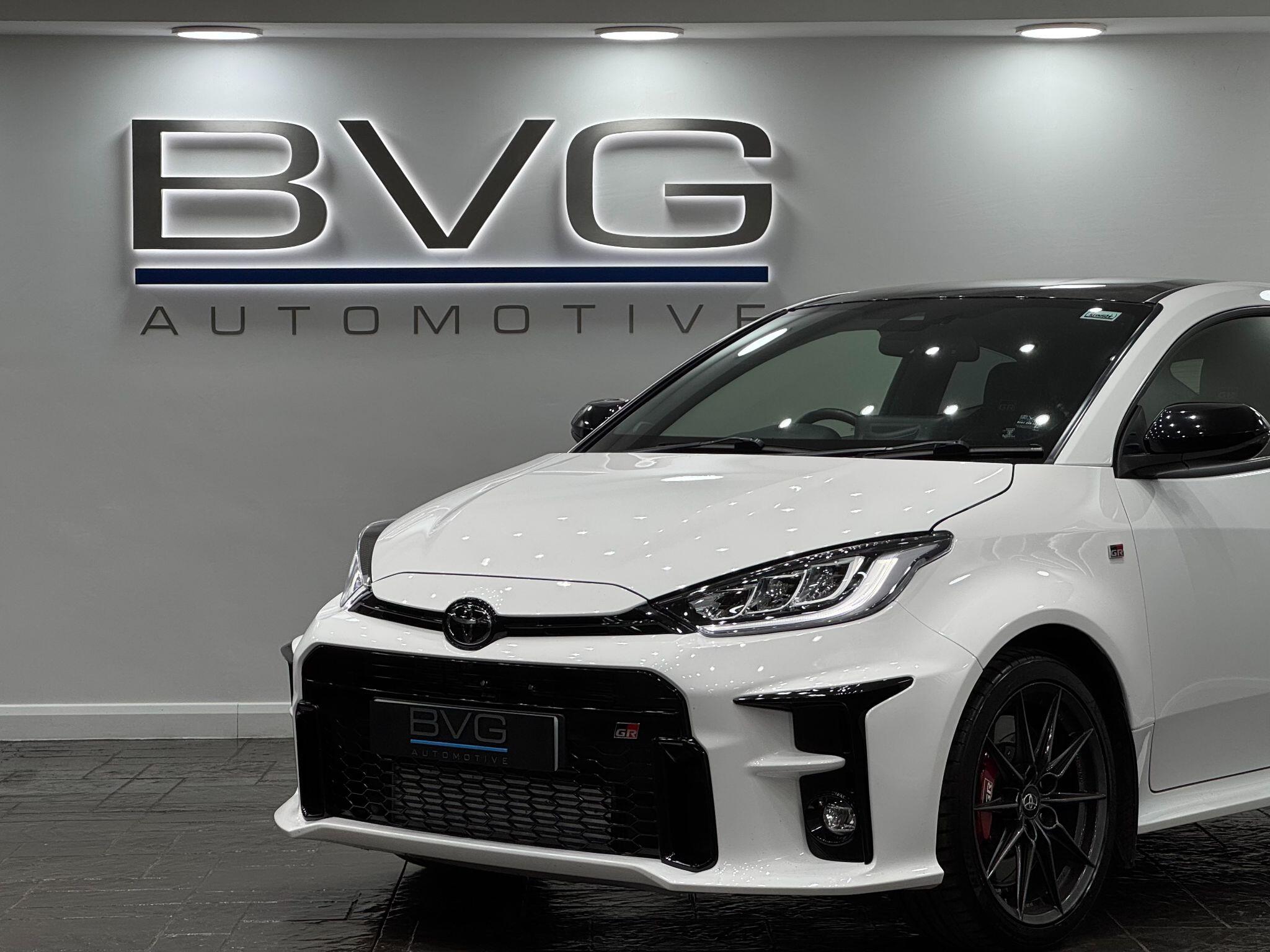 Toyota Yaris view 13
