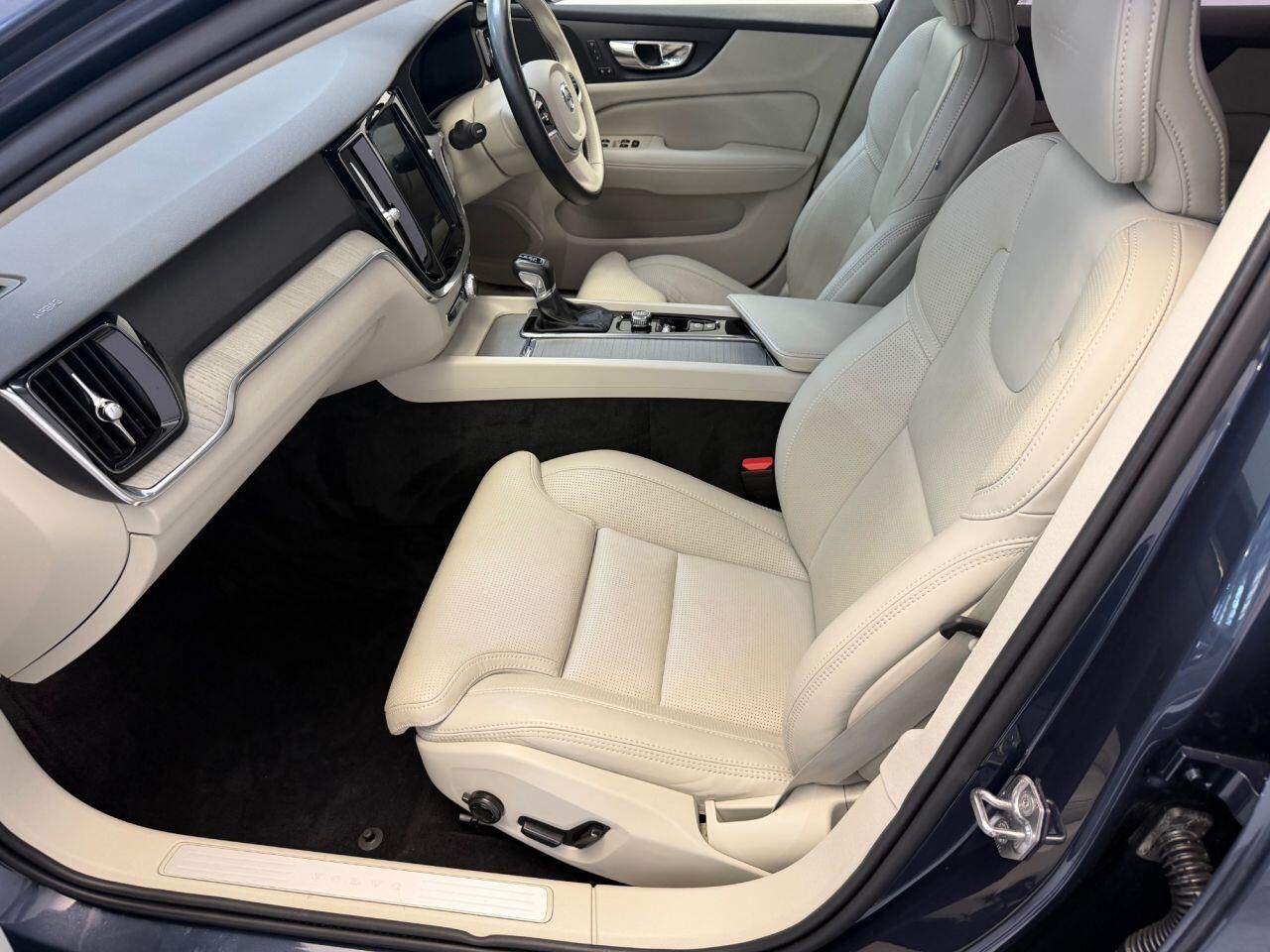 Volvo V60 view 49