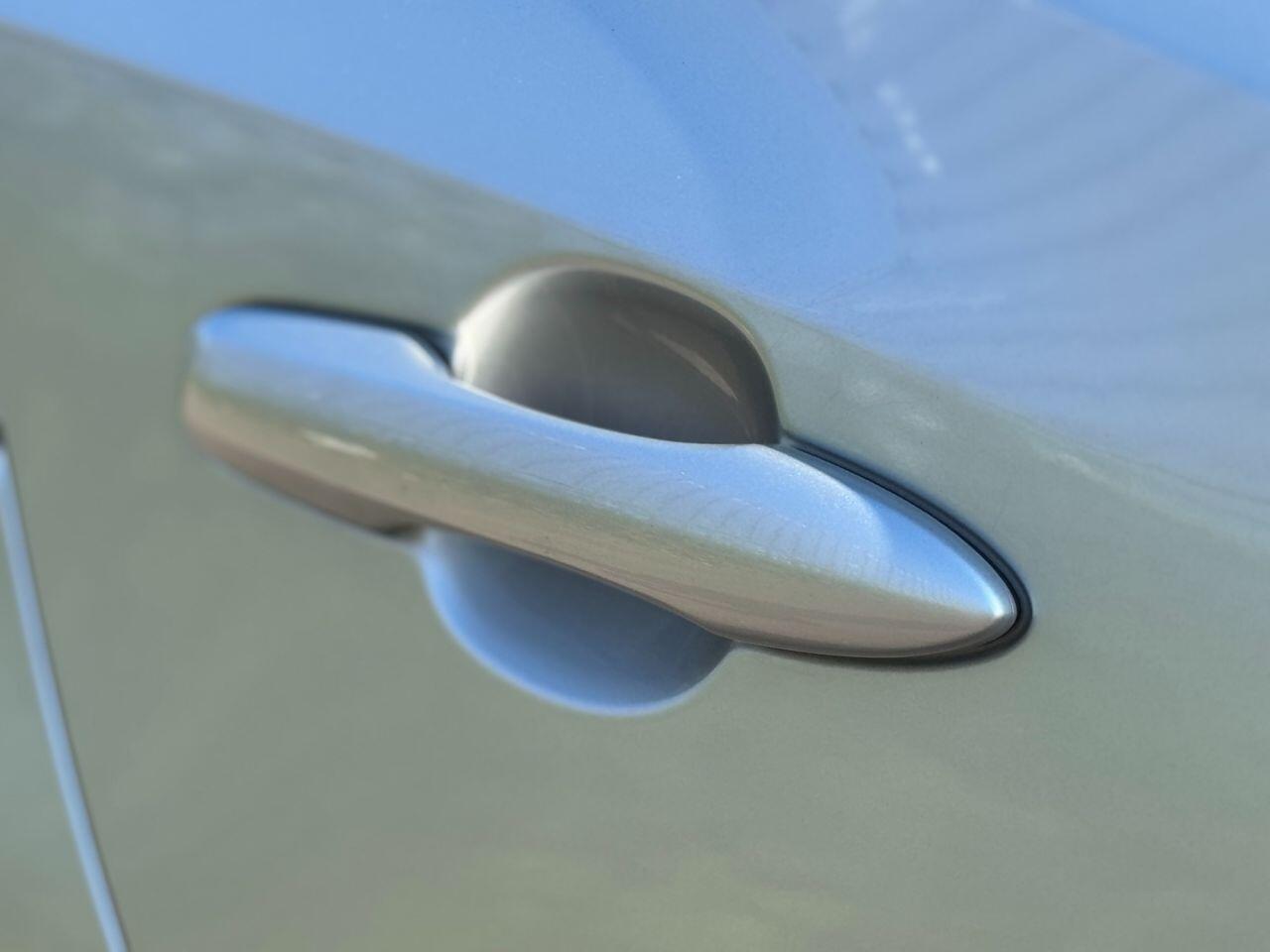 Toyota Corolla view 45