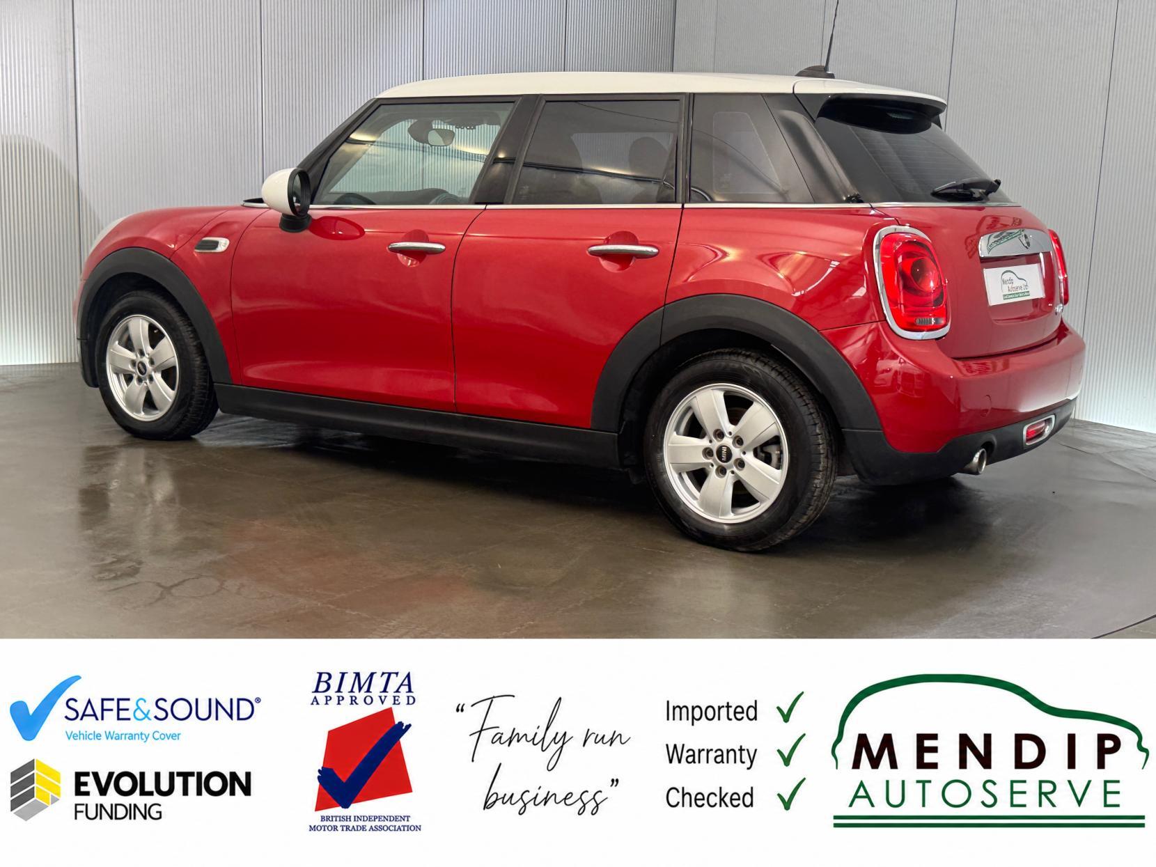 Mini Cooper view 14