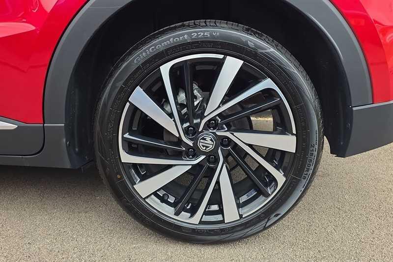 MG ZS view 9