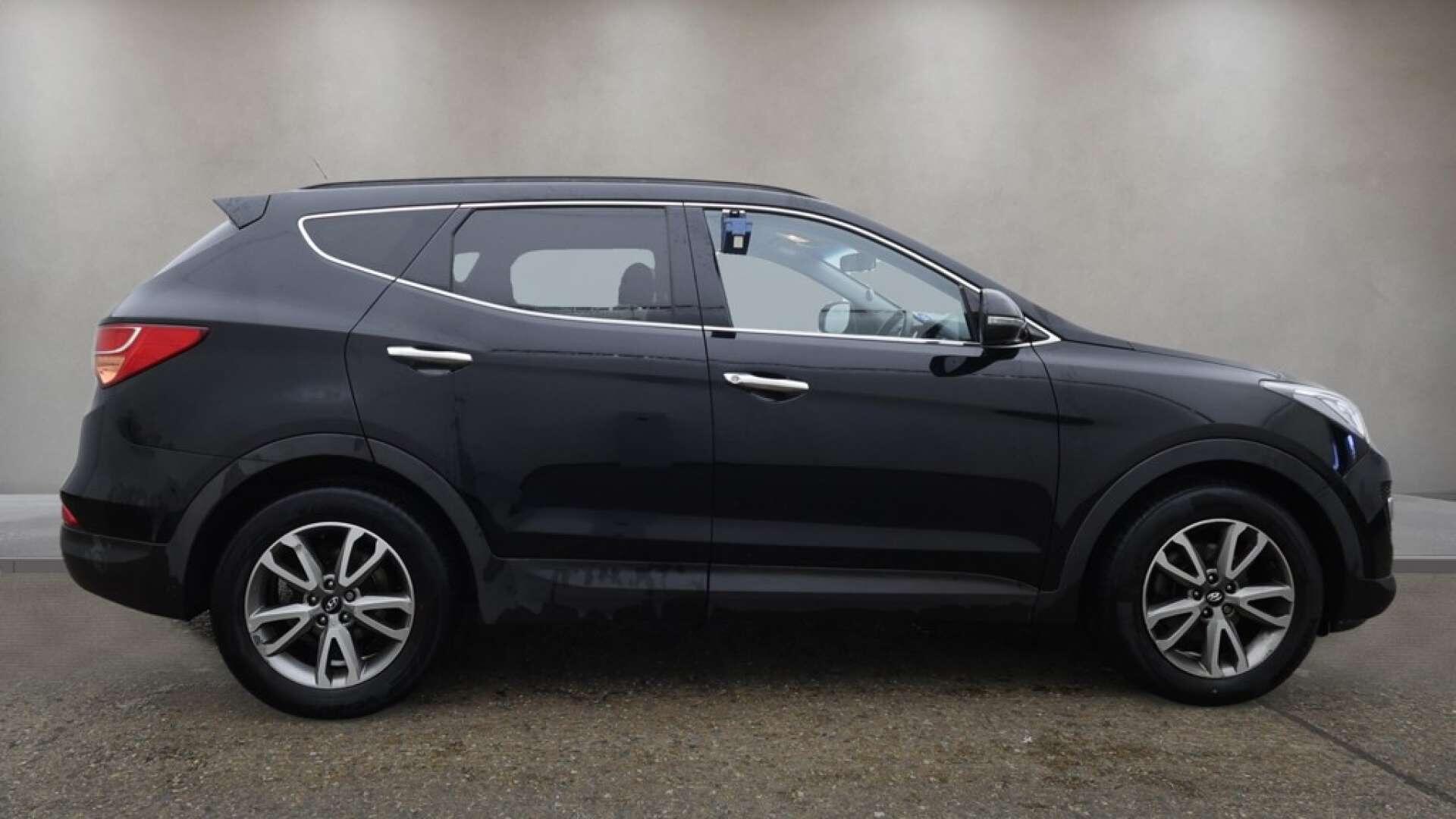 Hyundai Santa Fe view 11